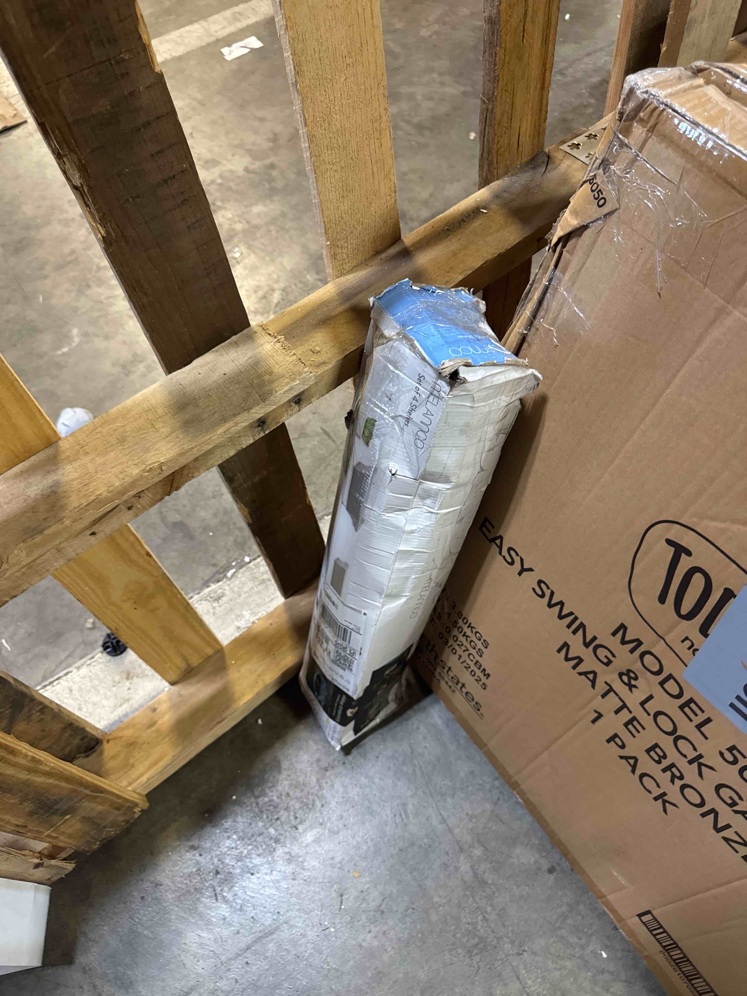 https://s3.amazonaws.com/lotting-images-prod/phillipi/PPE2327786_1752171880008.jpeg