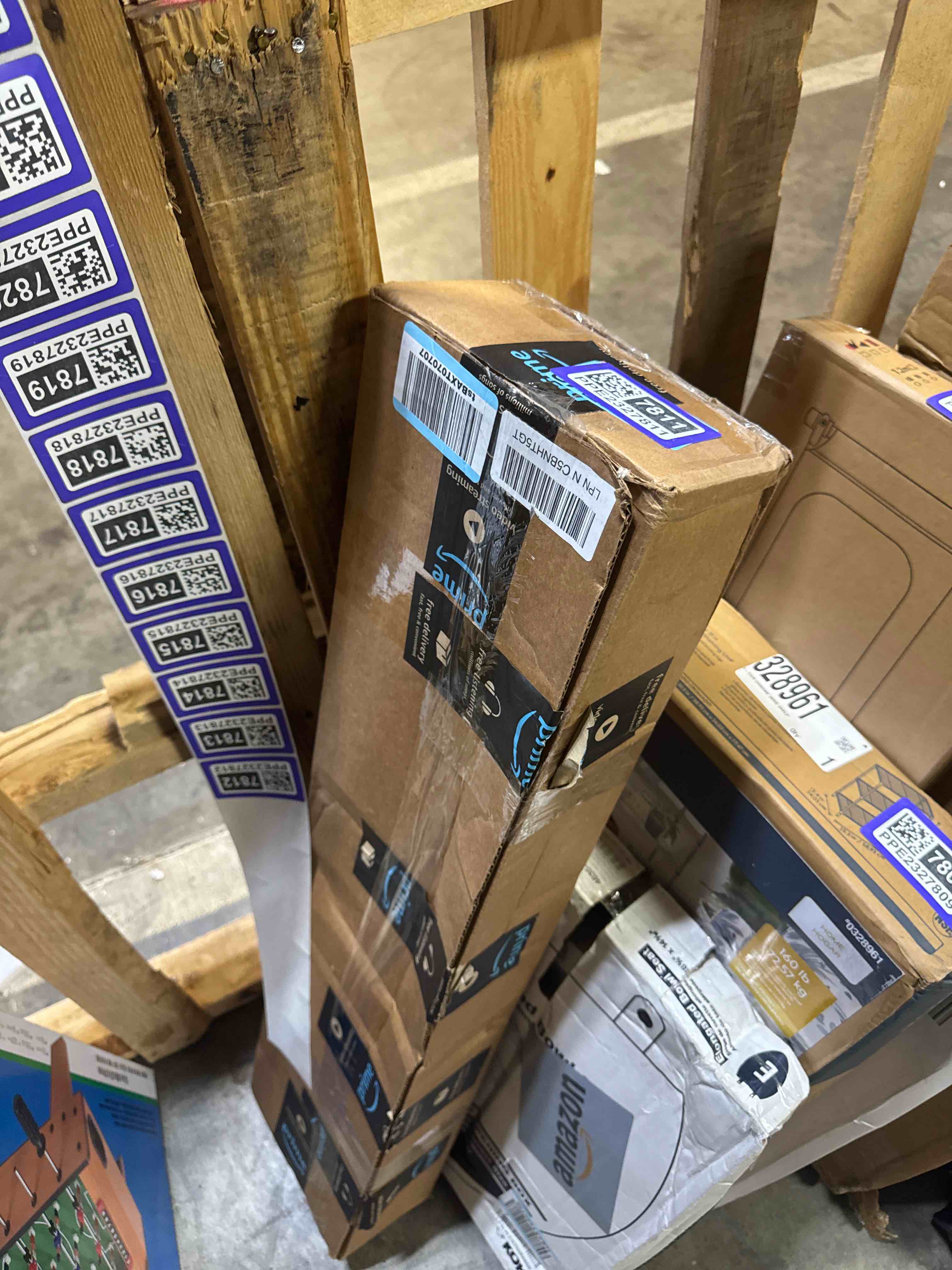 https://s3.amazonaws.com/lotting-images-prod/phillipi/PPE2327811_1752176078459.jpeg