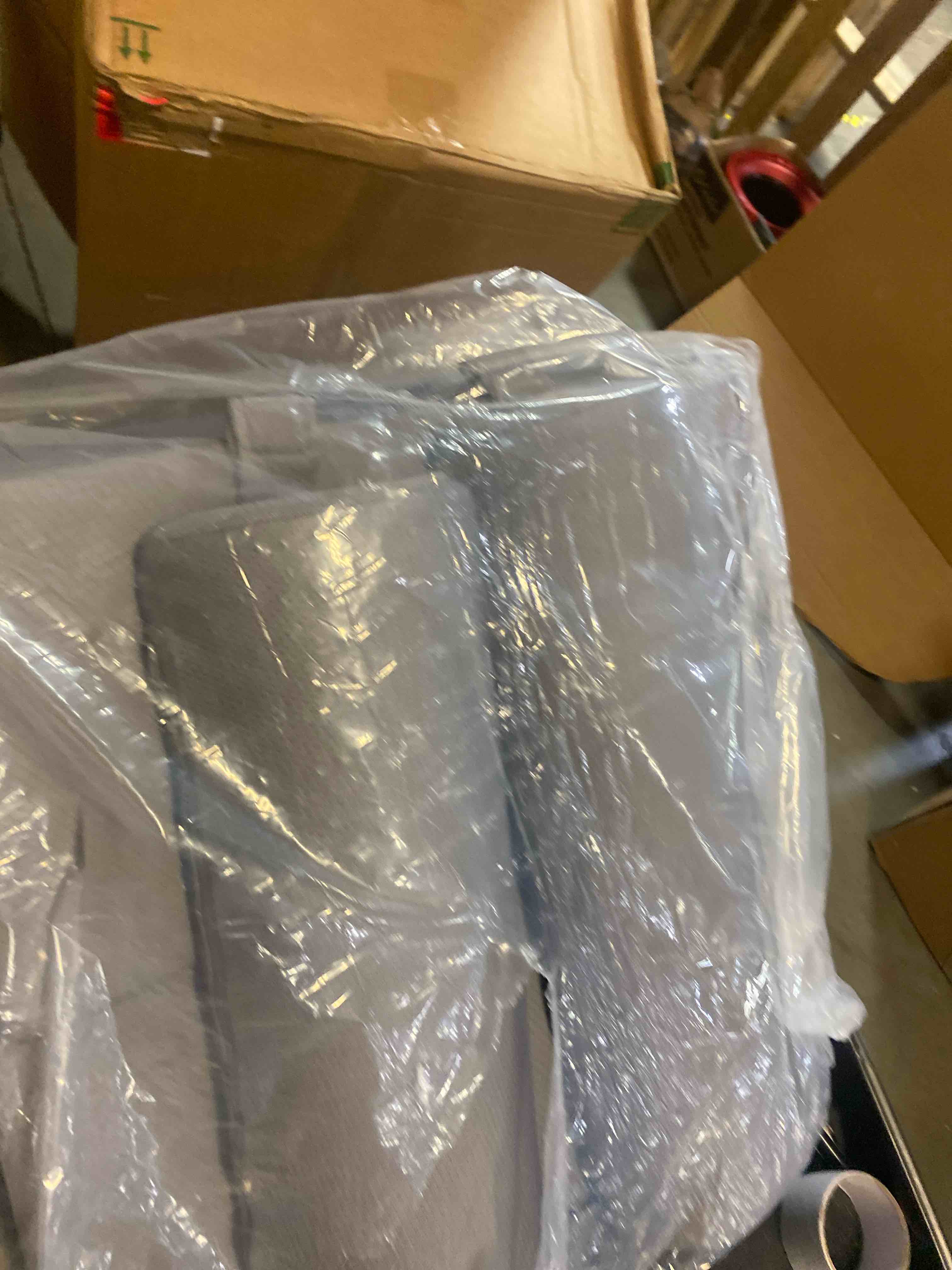 https://s3.amazonaws.com/lotting-images-prod/phillipi/PPE2327899_1753193502740.jpeg