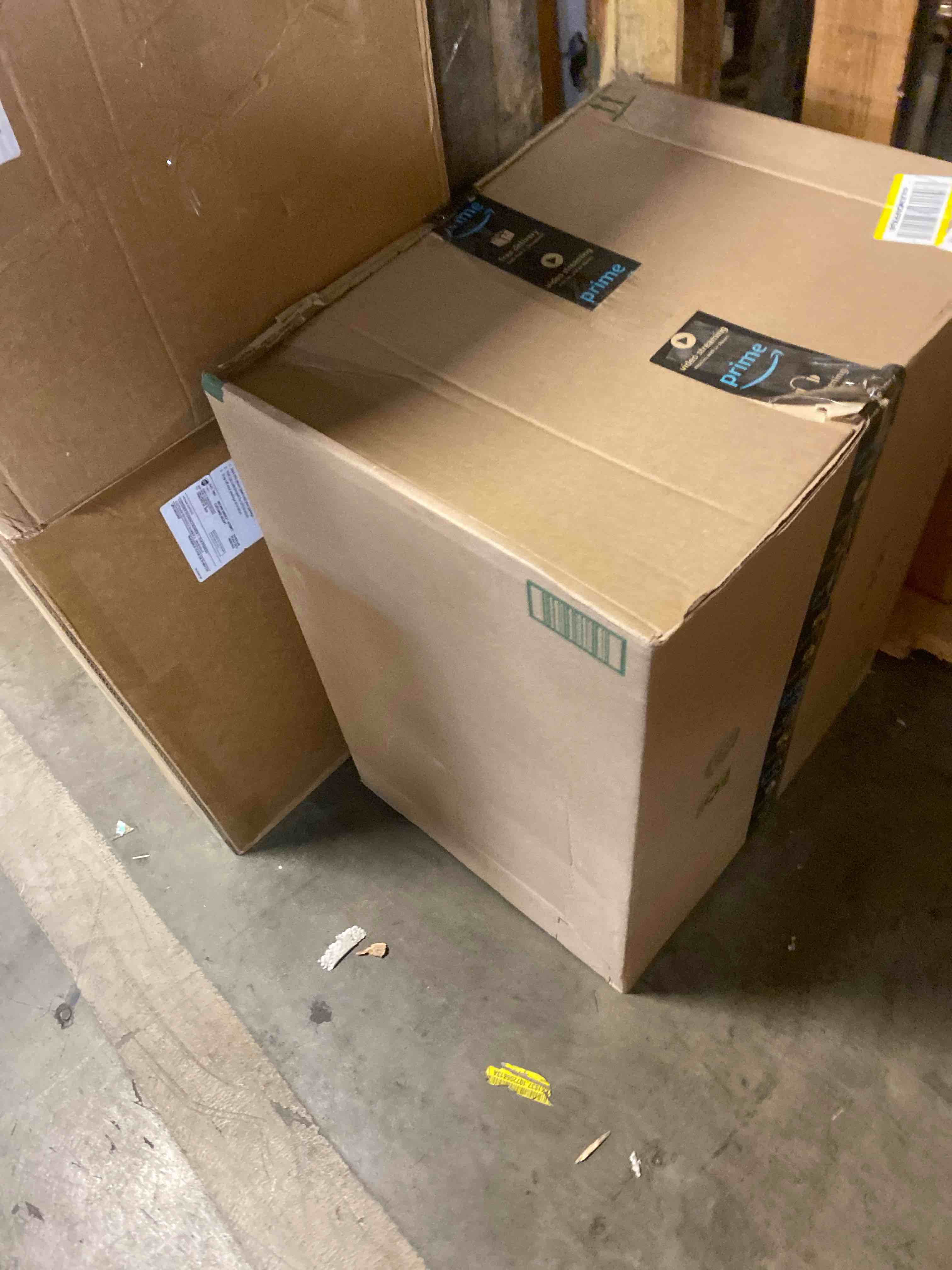https://s3.amazonaws.com/lotting-images-prod/phillipi/PPE2327902_1753193960129.jpeg