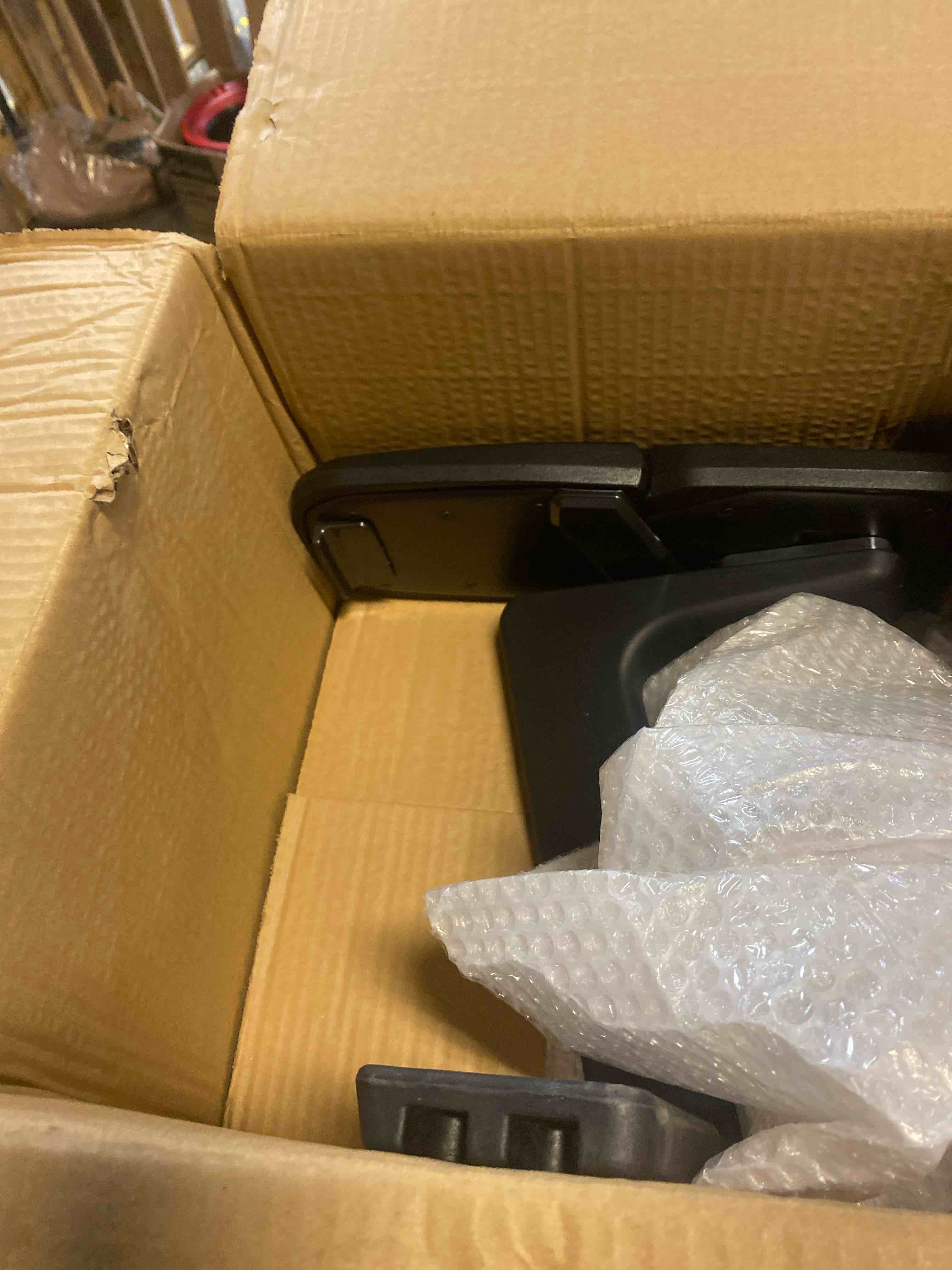 https://s3.amazonaws.com/lotting-images-prod/phillipi/PPE2327906_1753194405268.jpeg