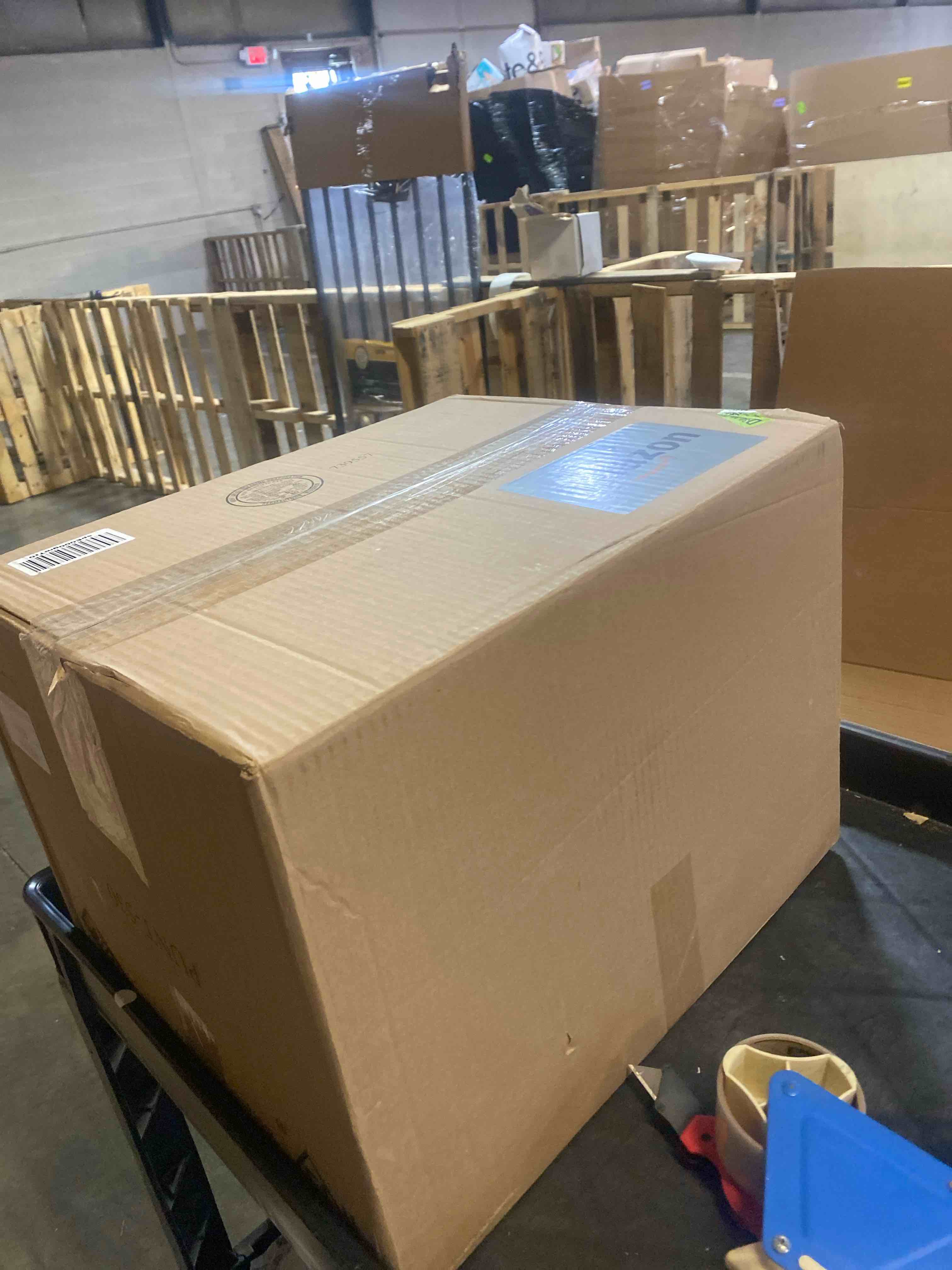 https://s3.amazonaws.com/lotting-images-prod/phillipi/PPE2327910_1753200865586.jpeg