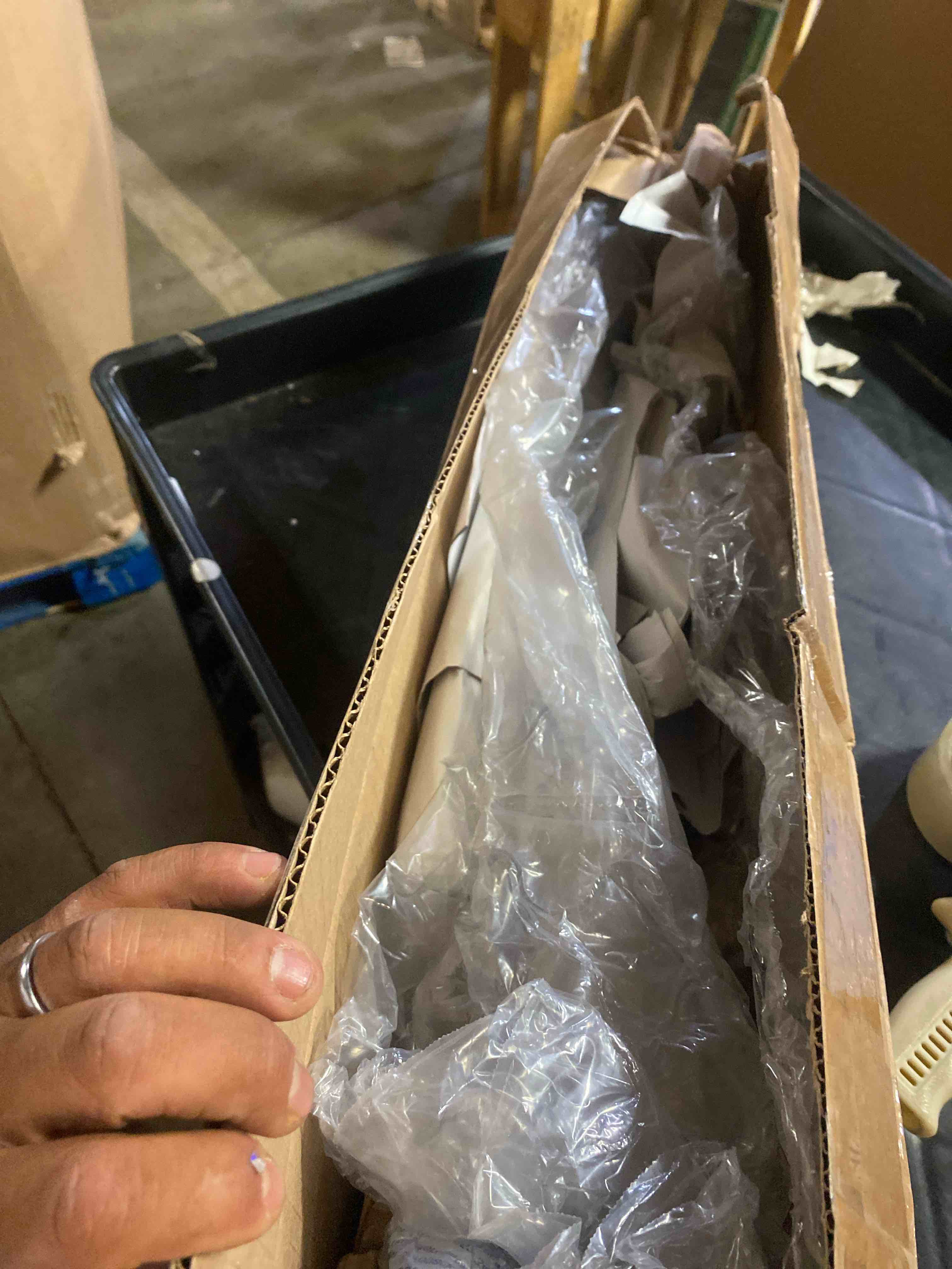 https://s3.amazonaws.com/lotting-images-prod/phillipi/PPE2328062_1753379817148.jpeg
