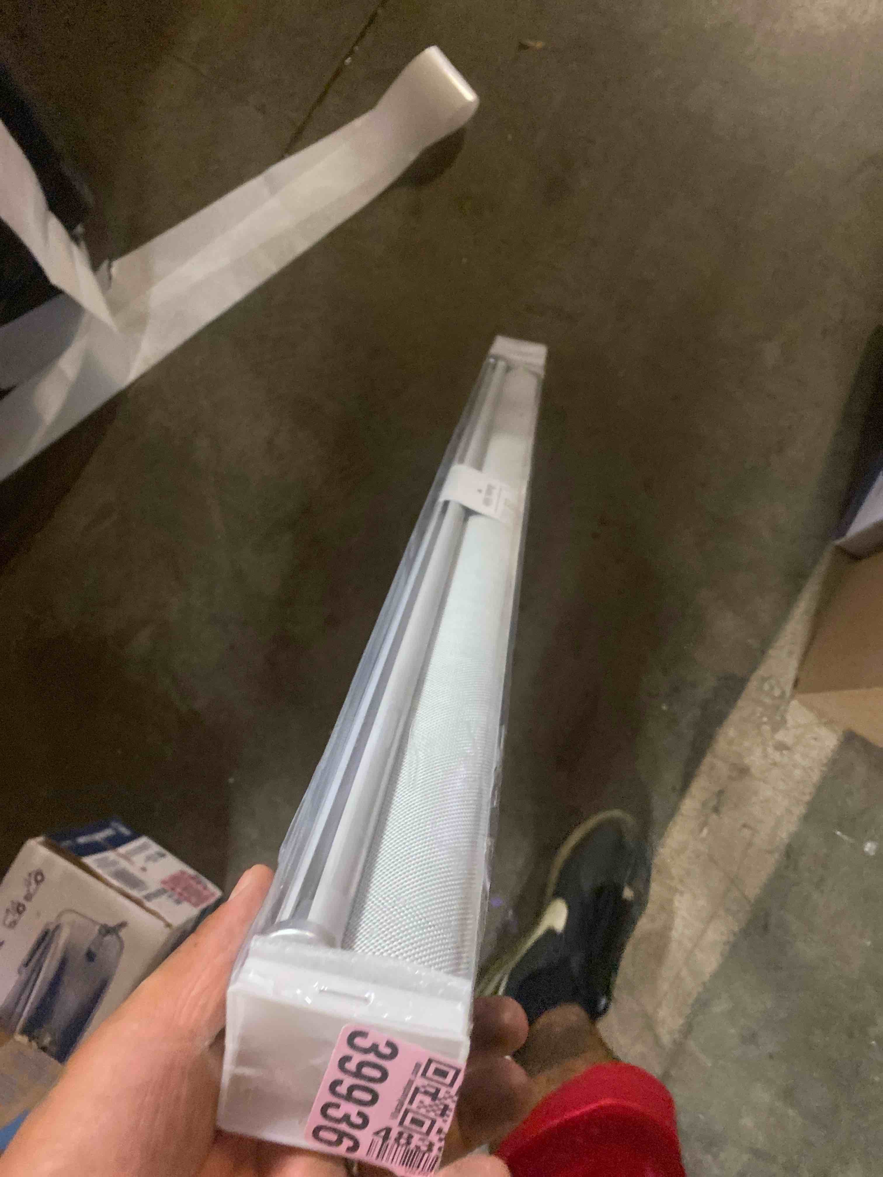 https://s3.amazonaws.com/lotting-images-prod/phillipi/PPE2328083_1753381150024.jpeg