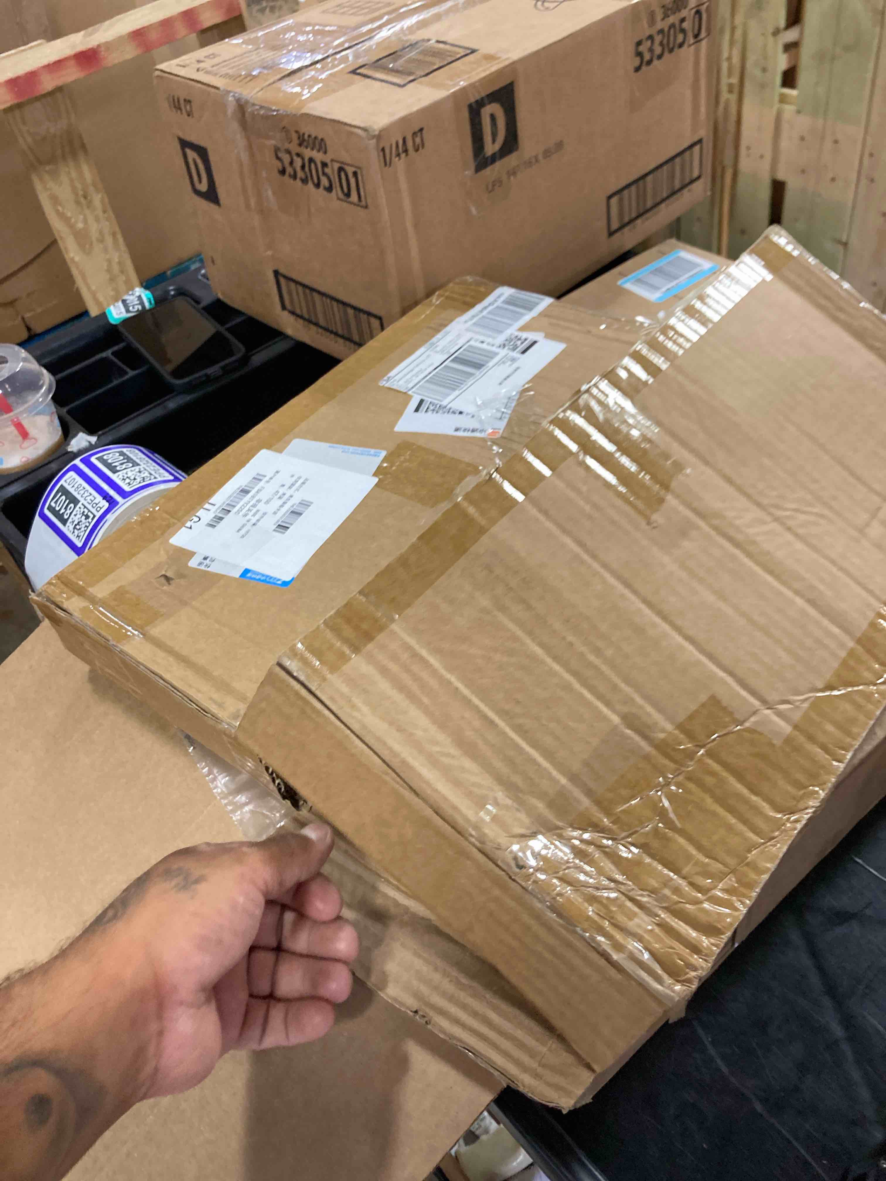 https://s3.amazonaws.com/lotting-images-prod/phillipi/PPE2328107_1753803625975.jpeg