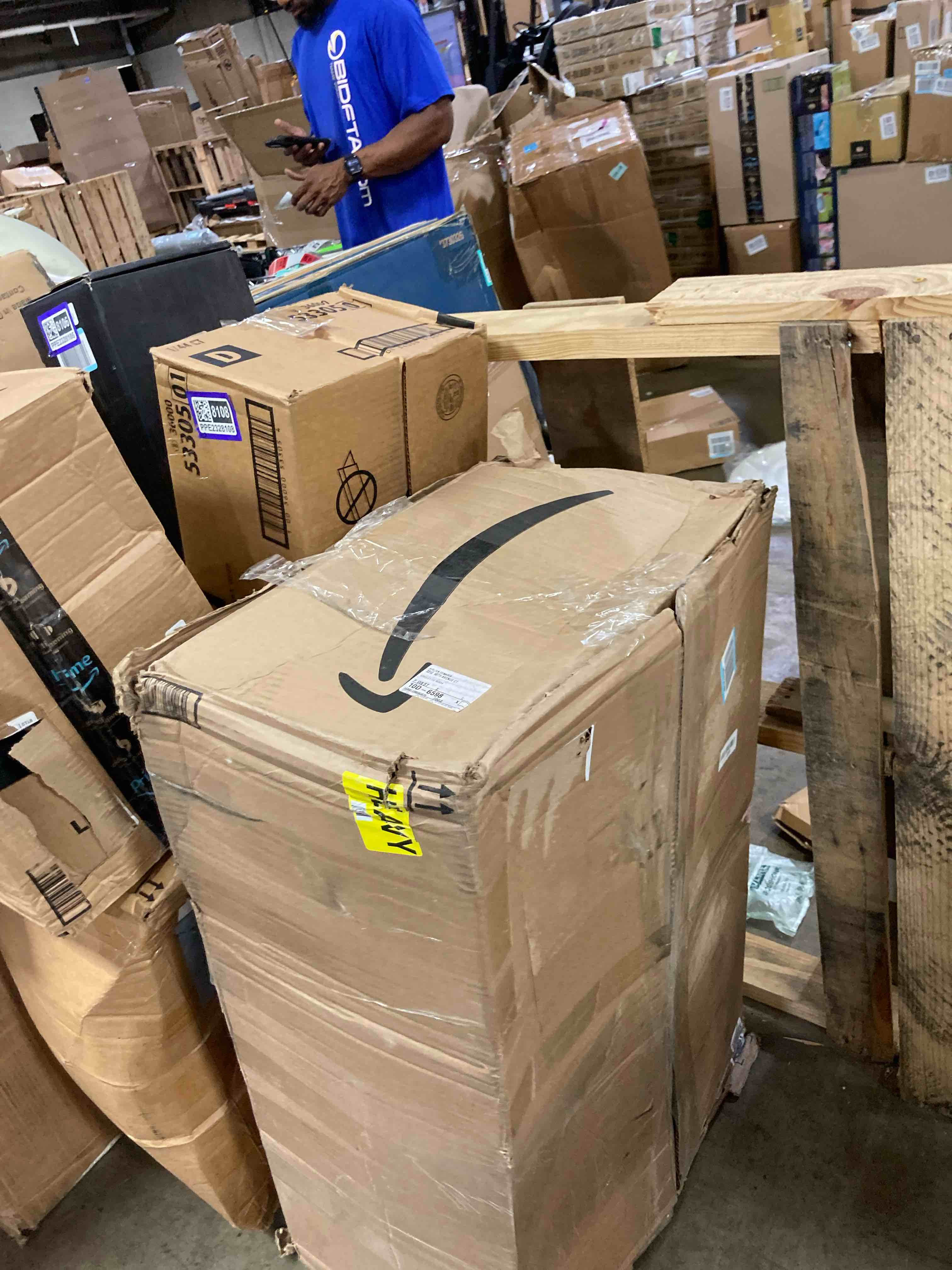 https://s3.amazonaws.com/lotting-images-prod/phillipi/PPE2328111_1753804331225.jpeg
