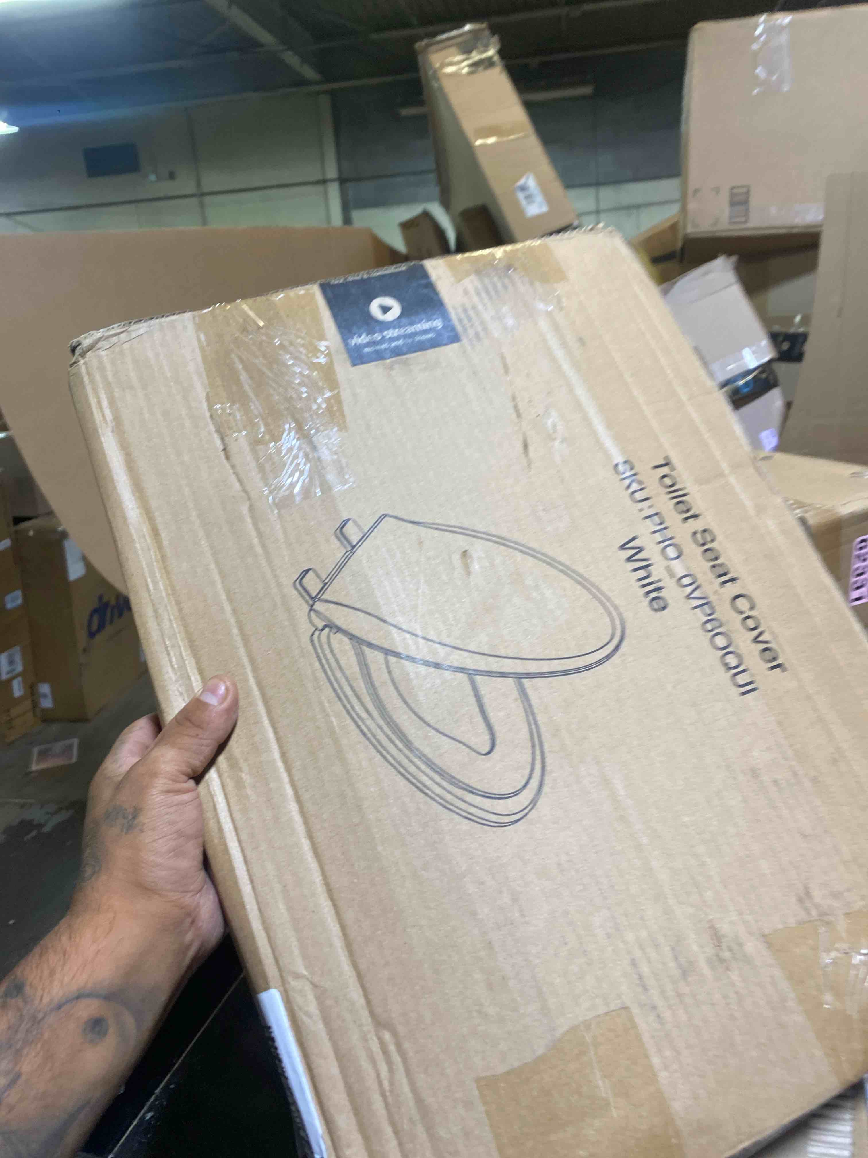 https://s3.amazonaws.com/lotting-images-prod/phillipi/PPE2328157_1753988225382.jpeg