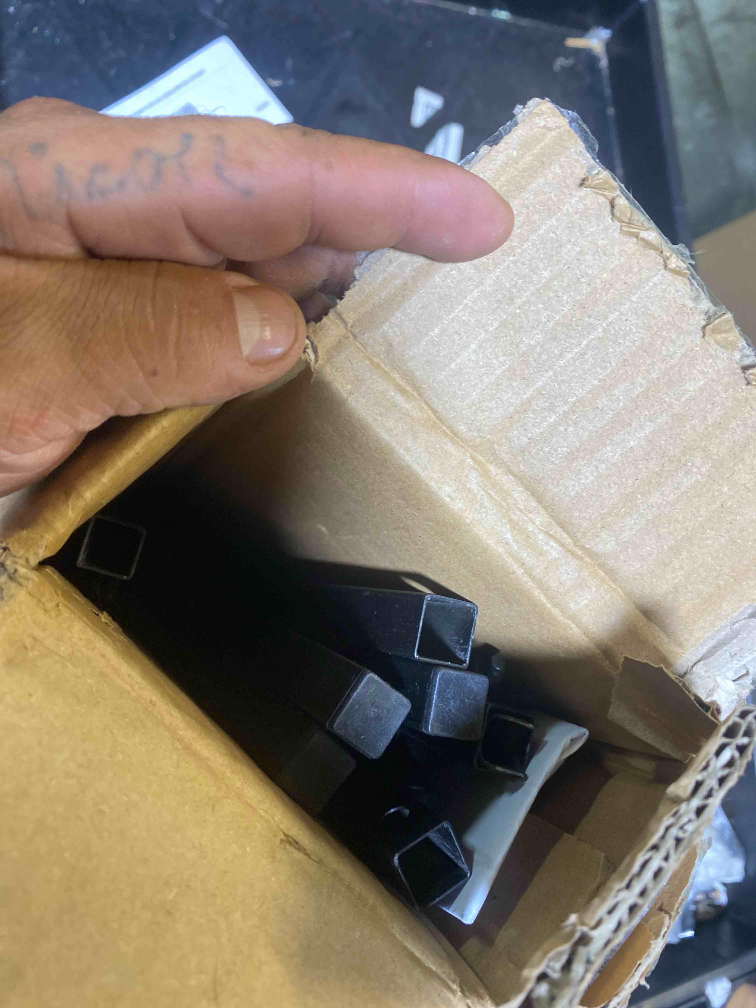 https://s3.amazonaws.com/lotting-images-prod/phillipi/PPE2328164_1753989348873.jpeg
