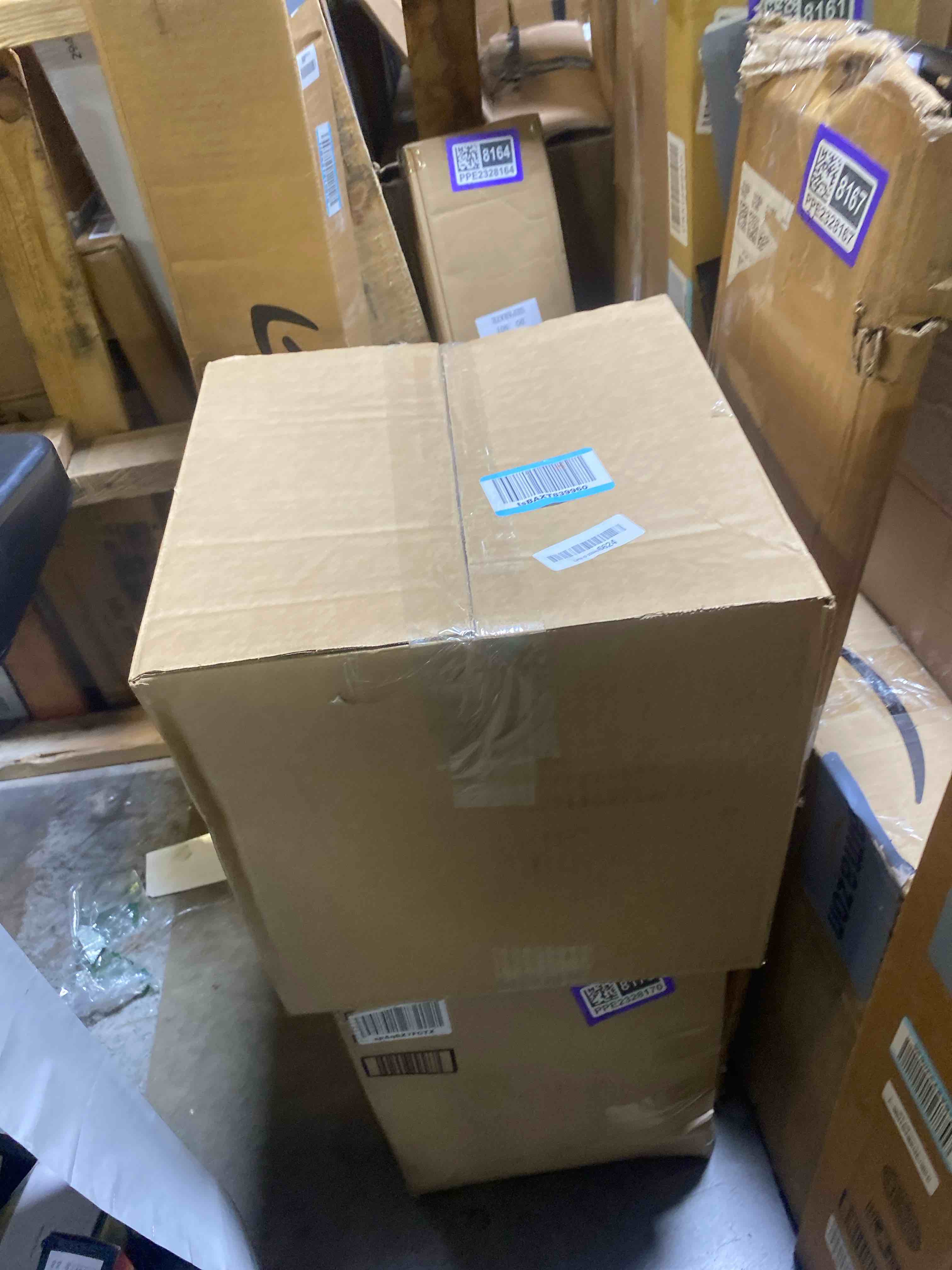 https://s3.amazonaws.com/lotting-images-prod/phillipi/PPE2328171_1753990337913.jpeg