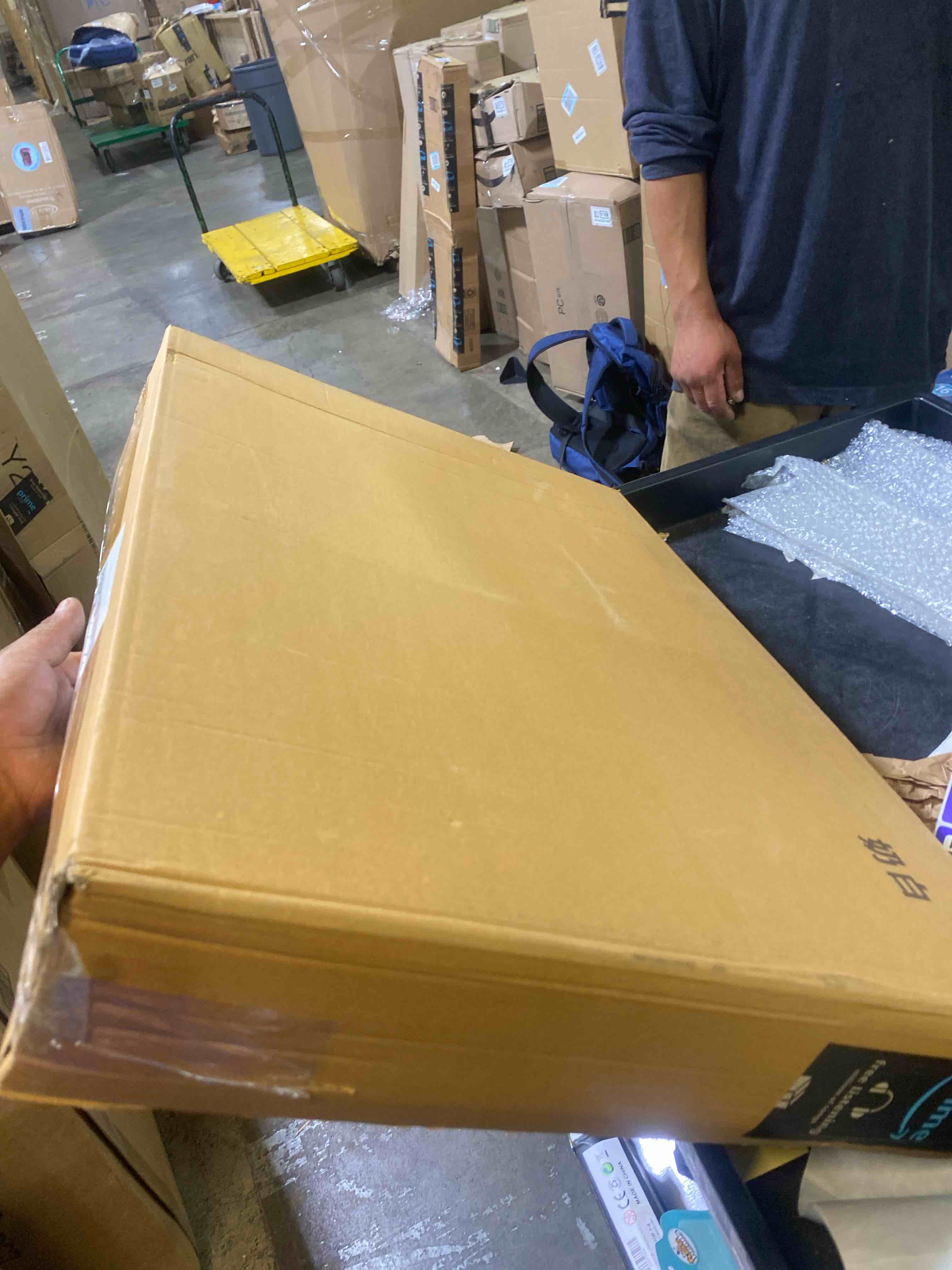 https://s3.amazonaws.com/lotting-images-prod/phillipi/PPE2328210_1754080125116.jpeg