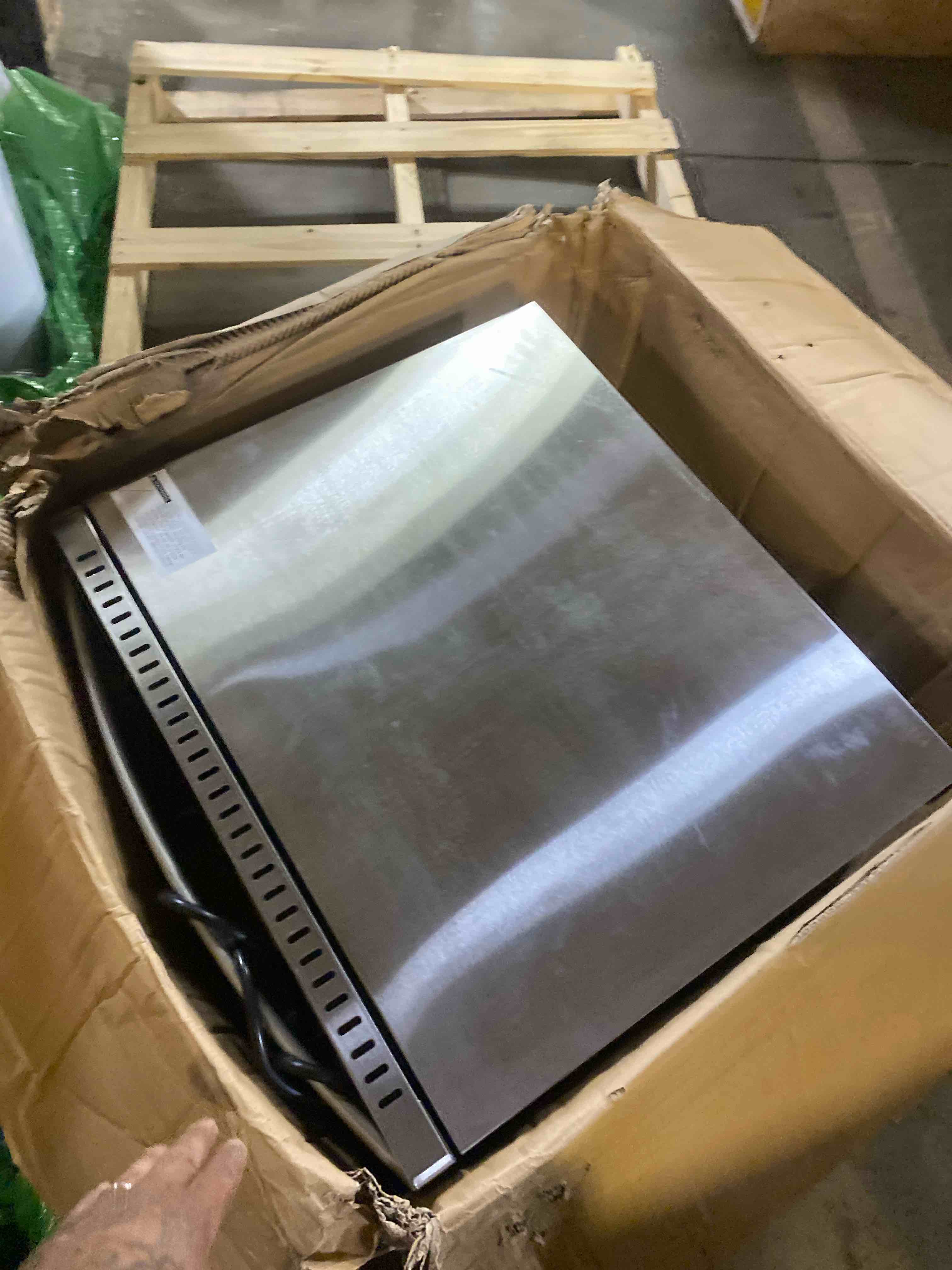 https://s3.amazonaws.com/lotting-images-prod/phillipi/PPE2328442_1754414558793.jpeg