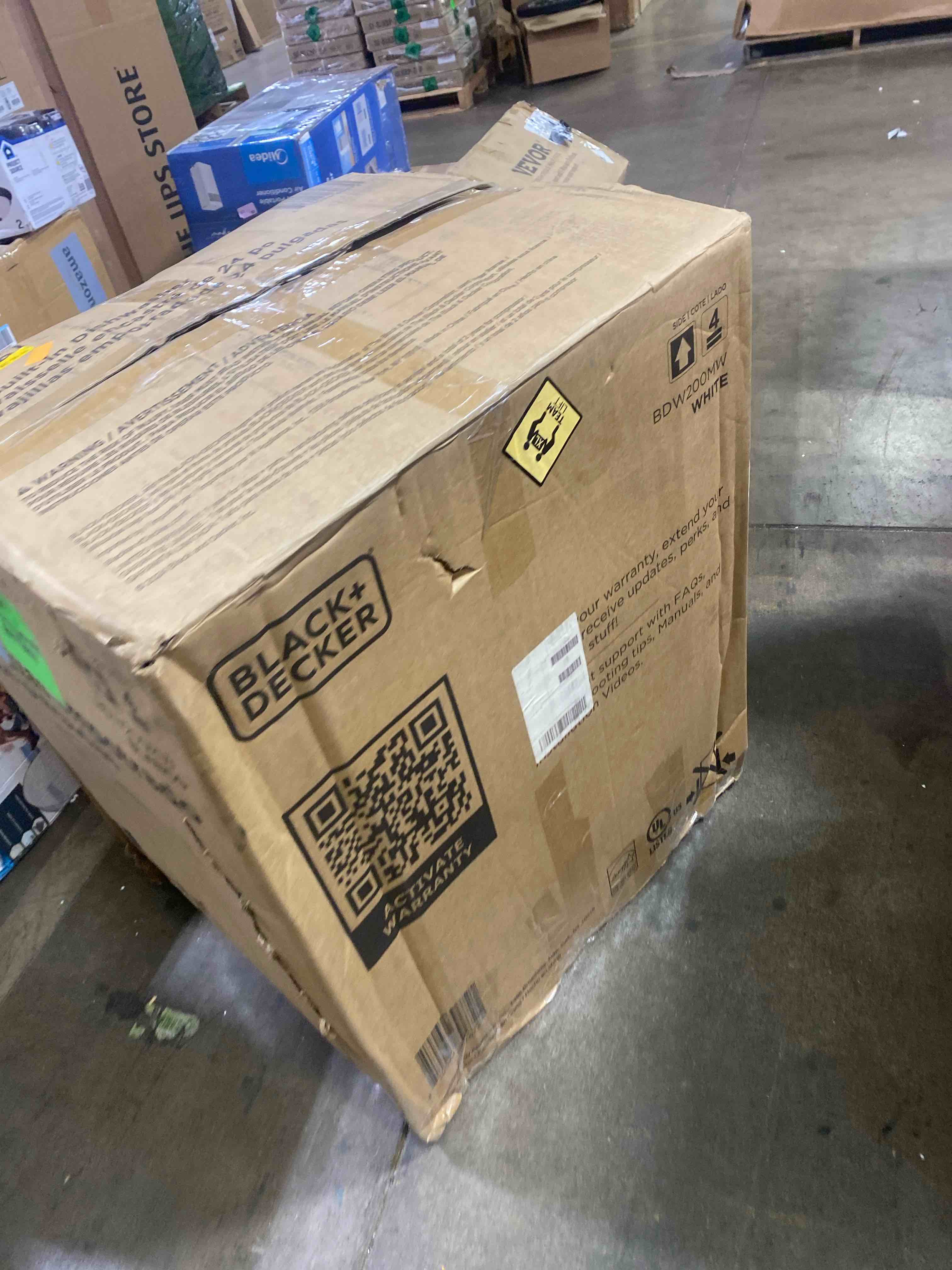 https://s3.amazonaws.com/lotting-images-prod/phillipi/PPE2328451_1754487140026.jpeg