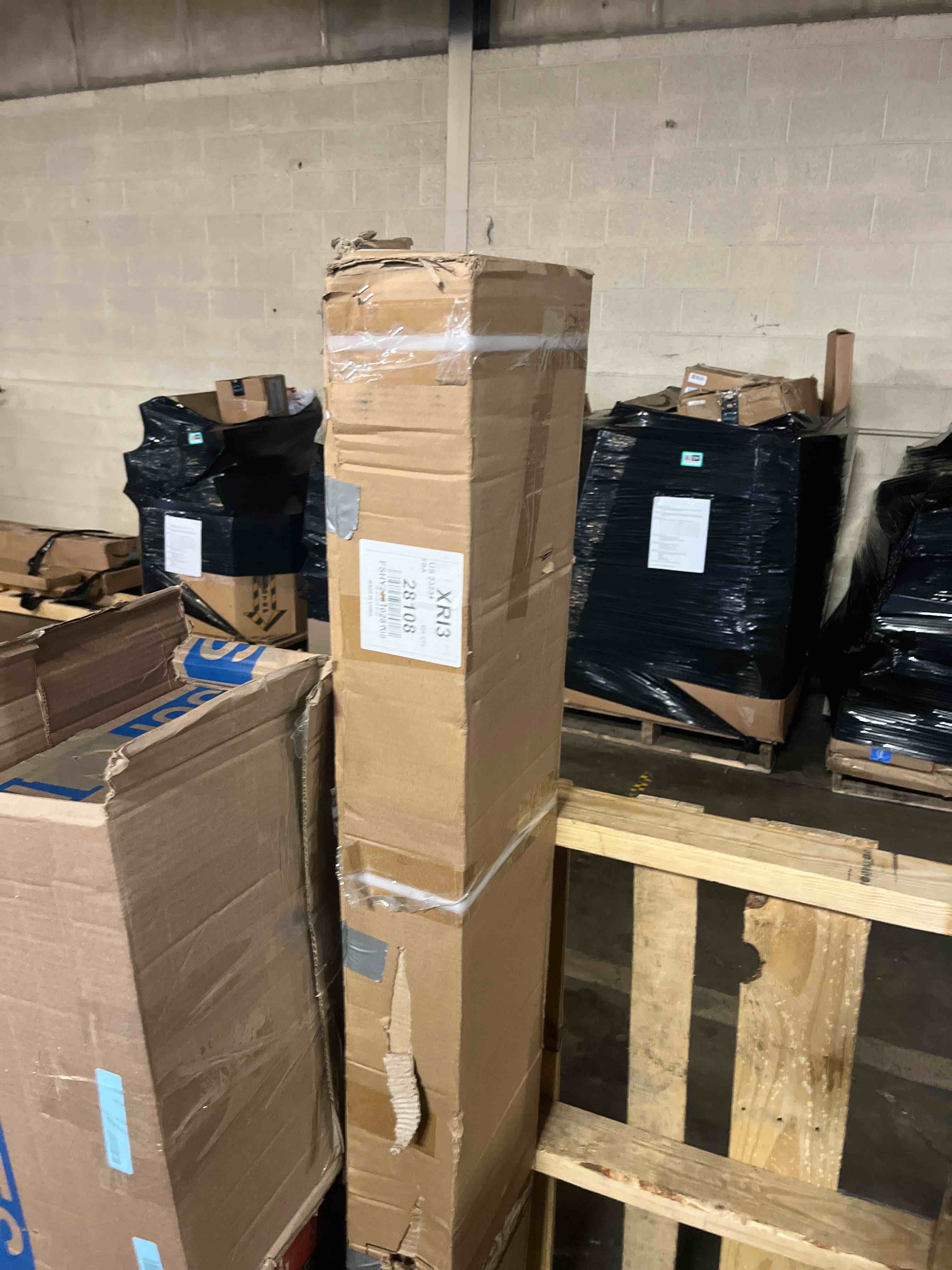 https://s3.amazonaws.com/lotting-images-prod/phillipi/PPE2328560_1755886067648.jpeg