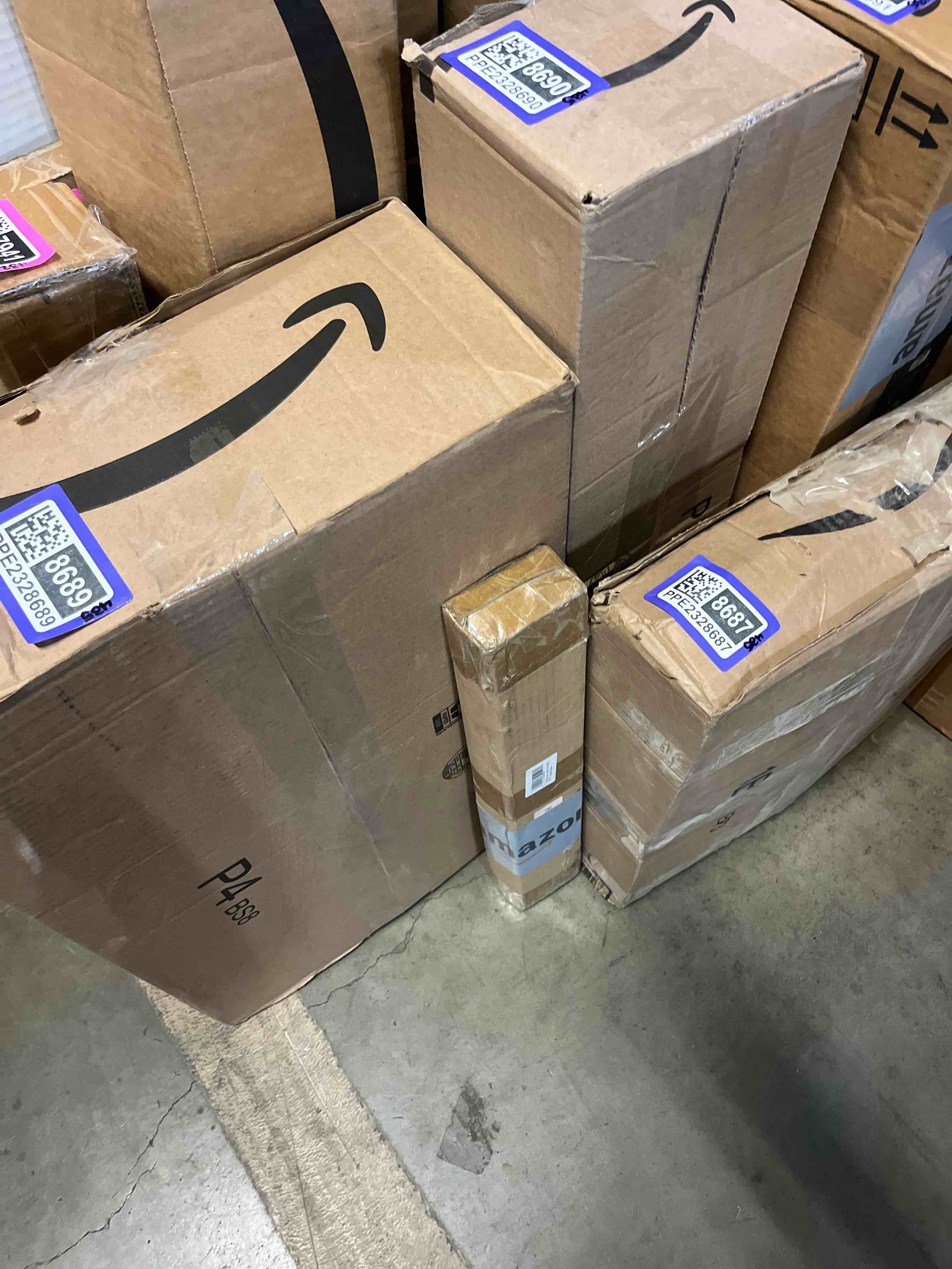 https://s3.amazonaws.com/lotting-images-prod/phillipi/PPE2328686_1756925159476.jpeg