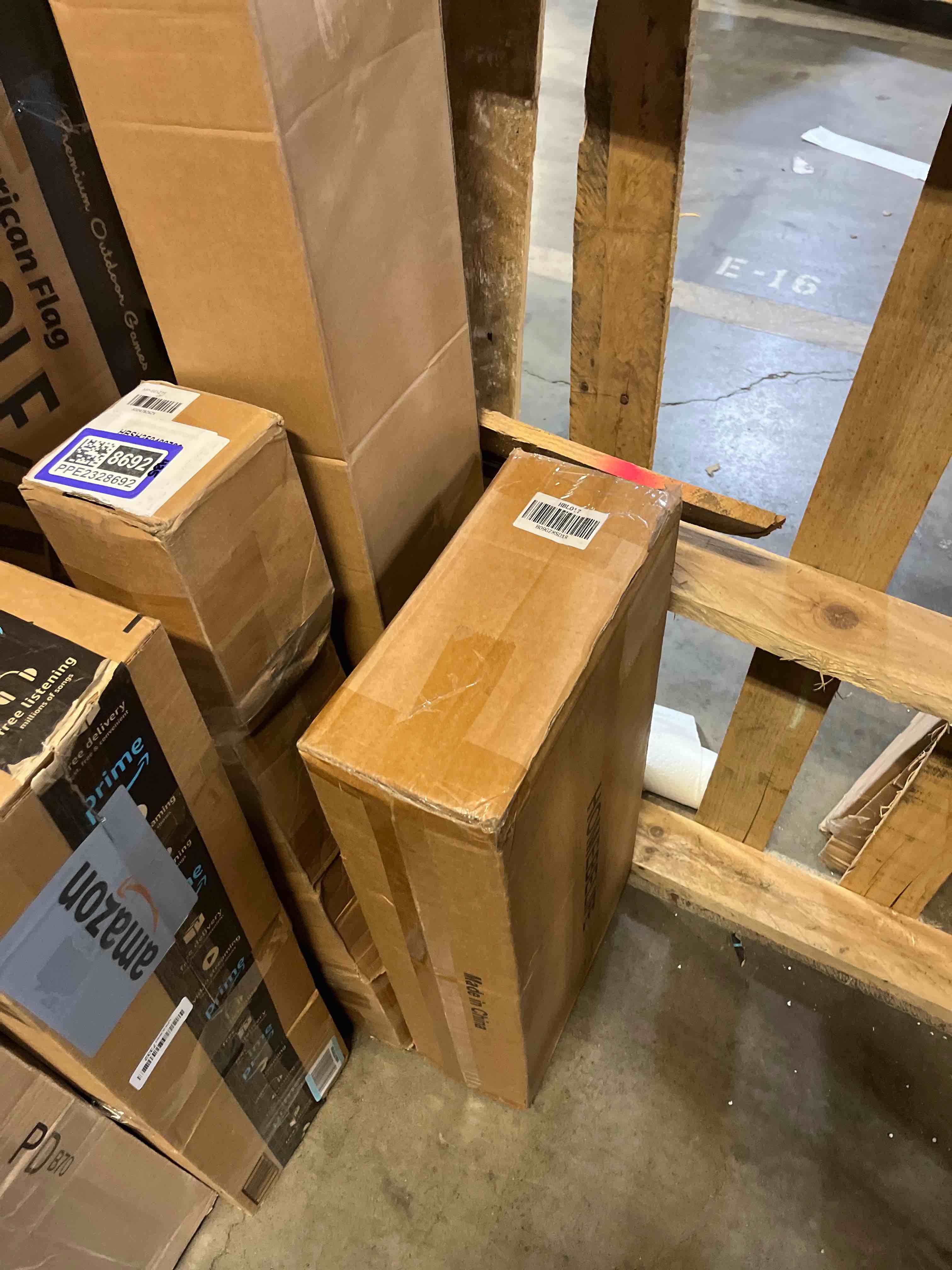 https://s3.amazonaws.com/lotting-images-prod/phillipi/PPE2328688_1756924866708.jpeg