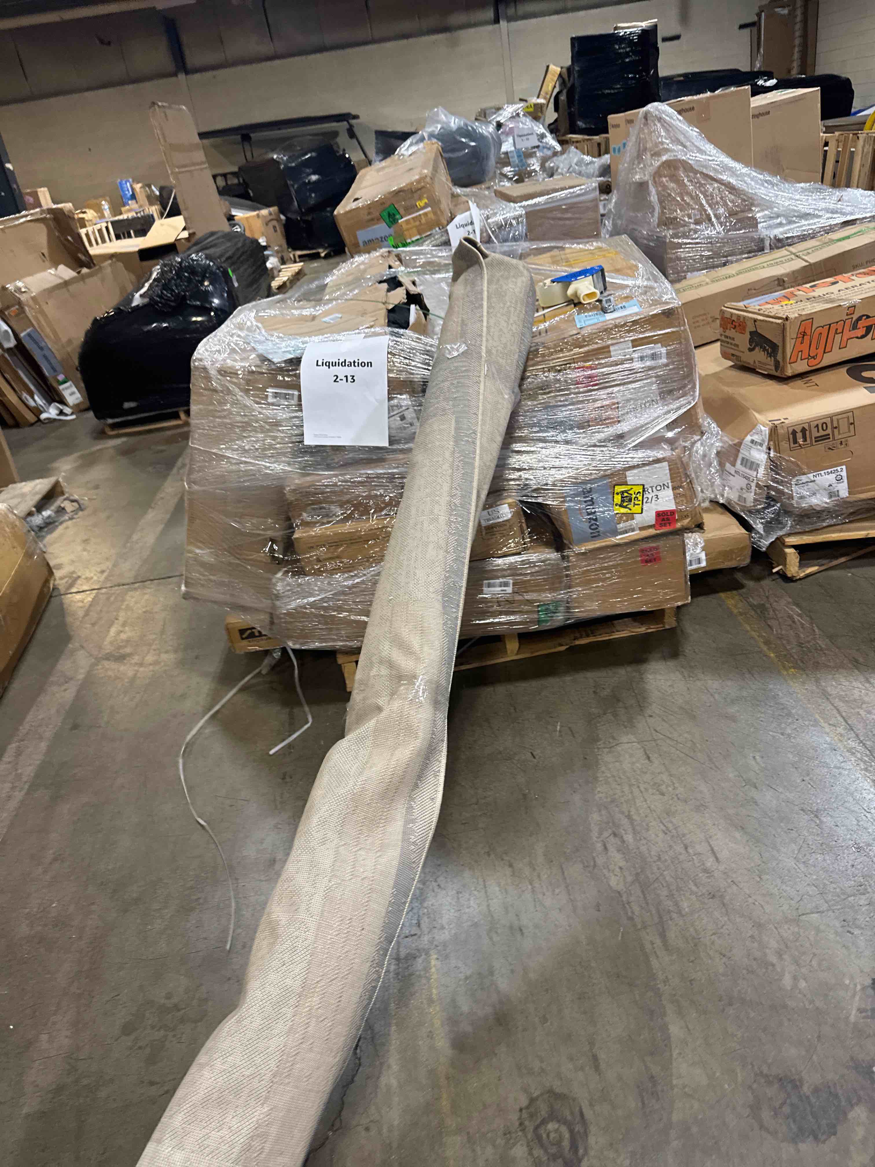https://s3.amazonaws.com/lotting-images-prod/phillipi/PPE2328706_1757015261404.jpeg