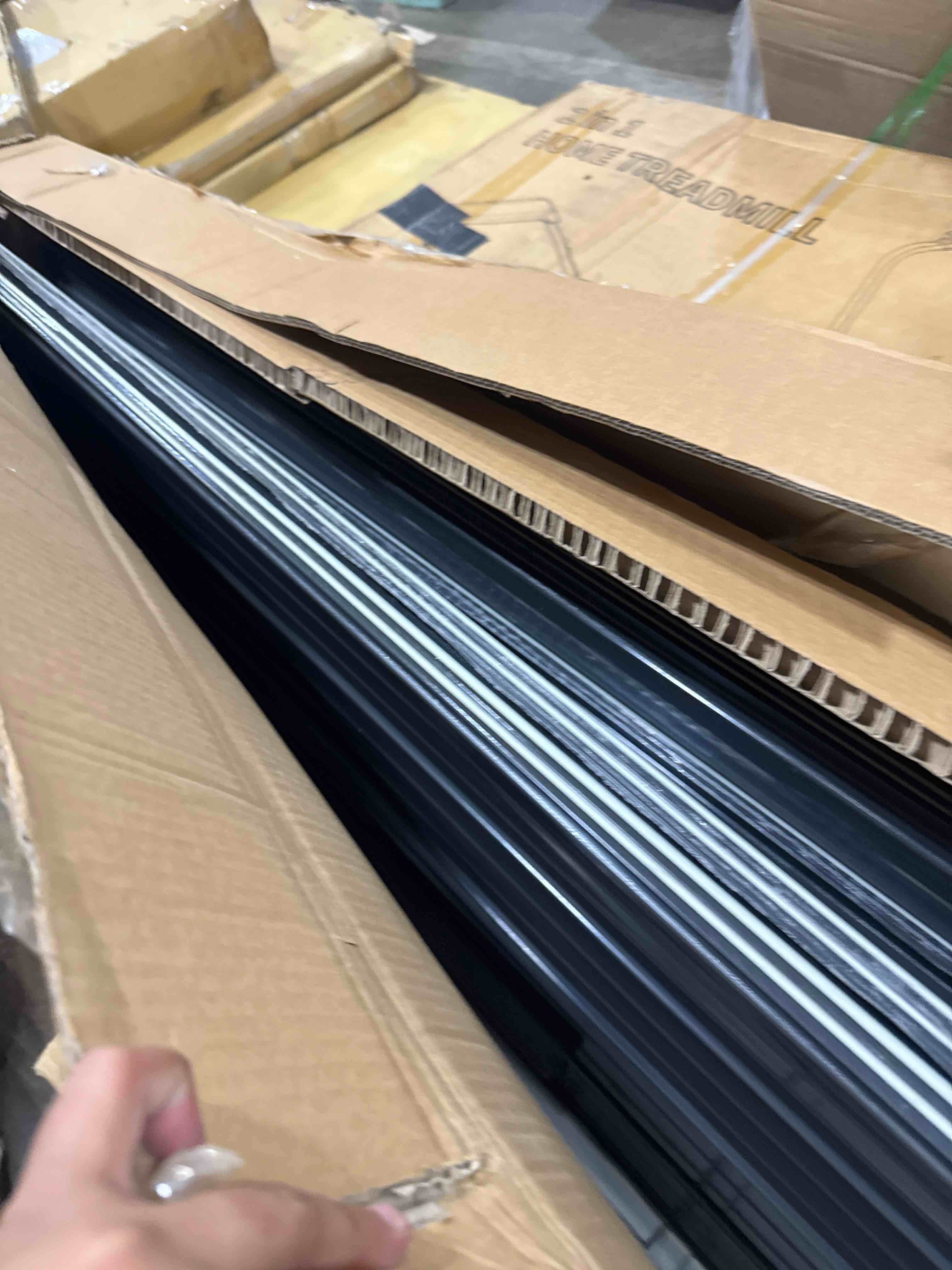 https://s3.amazonaws.com/lotting-images-prod/phillipi/PPE2328714_1757016946461.jpeg
