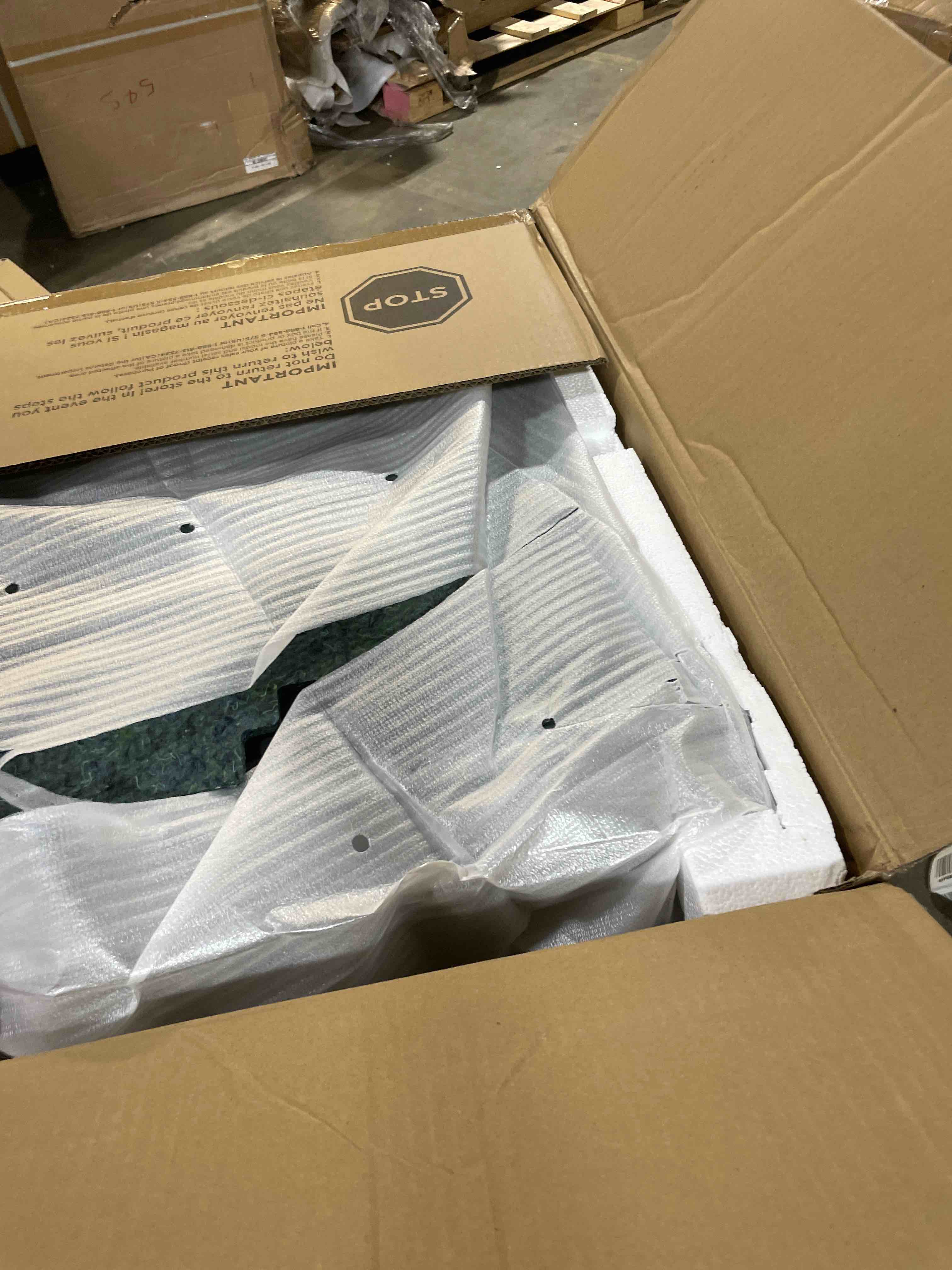 https://s3.amazonaws.com/lotting-images-prod/phillipi/PPE2328755_1757081366144.jpeg