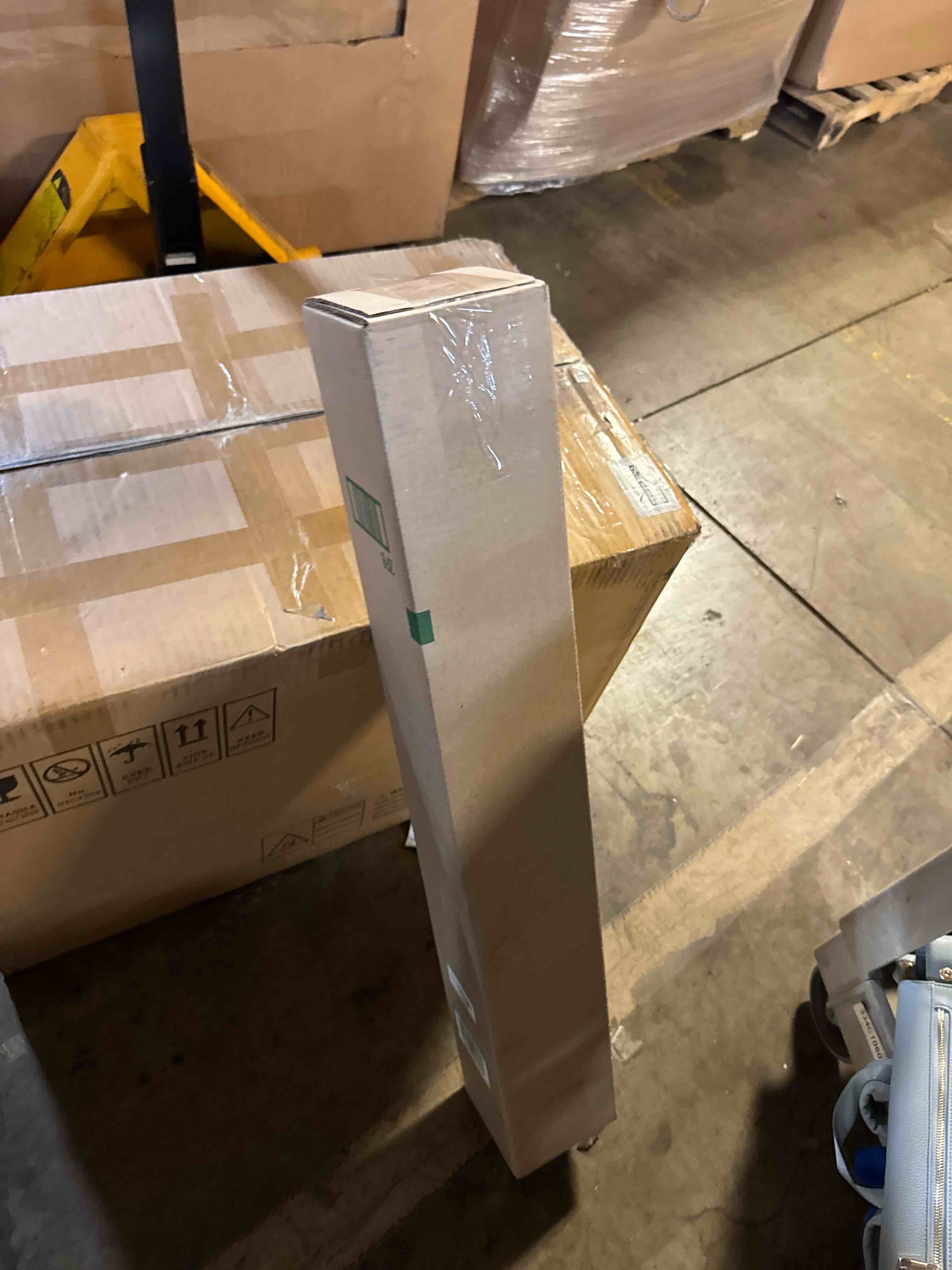 https://s3.amazonaws.com/lotting-images-prod/phillipi/PPE2328767_1757087428216.jpeg
