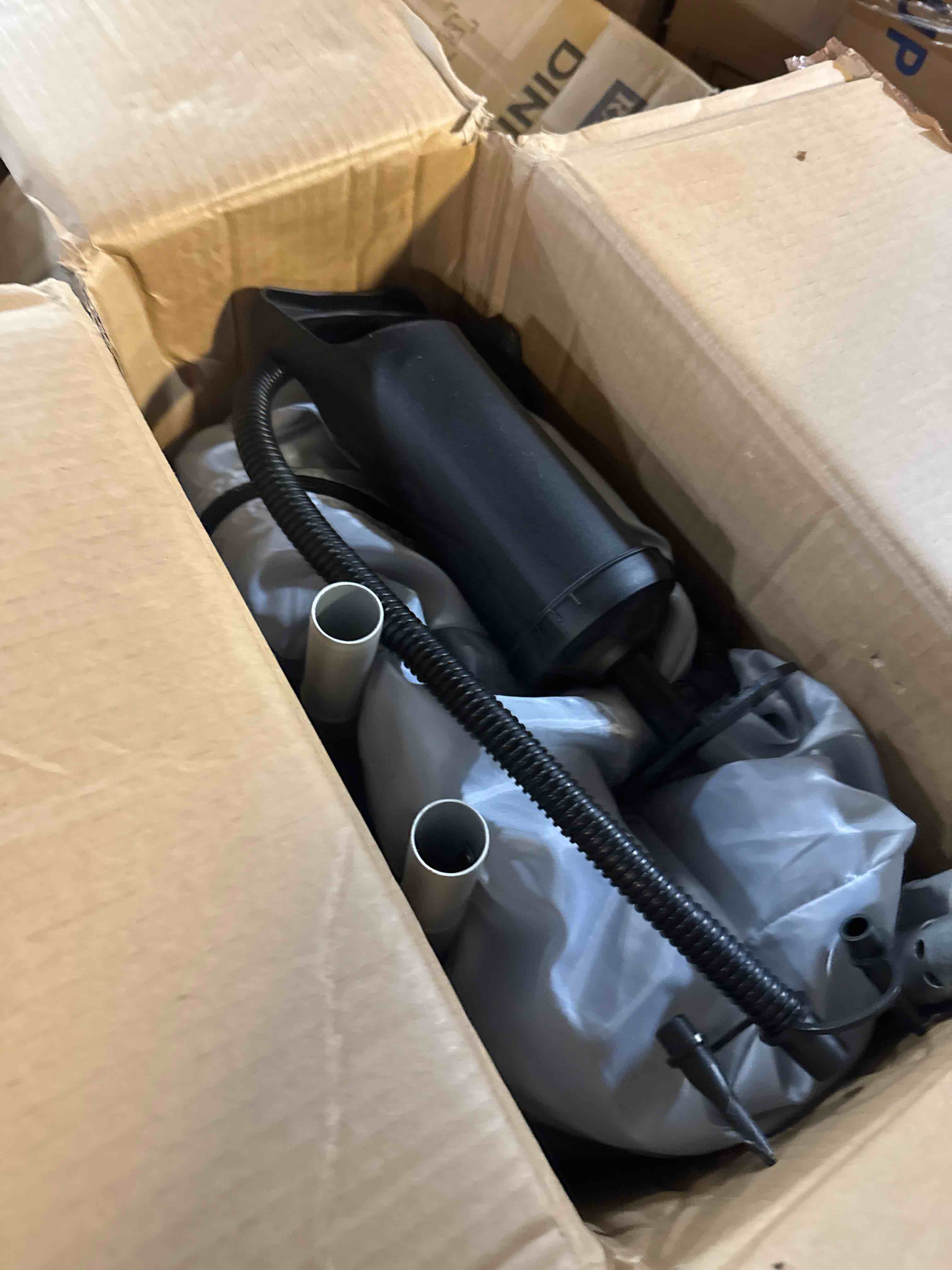 https://s3.amazonaws.com/lotting-images-prod/phillipi/PPE2328775_1757089337325.jpeg