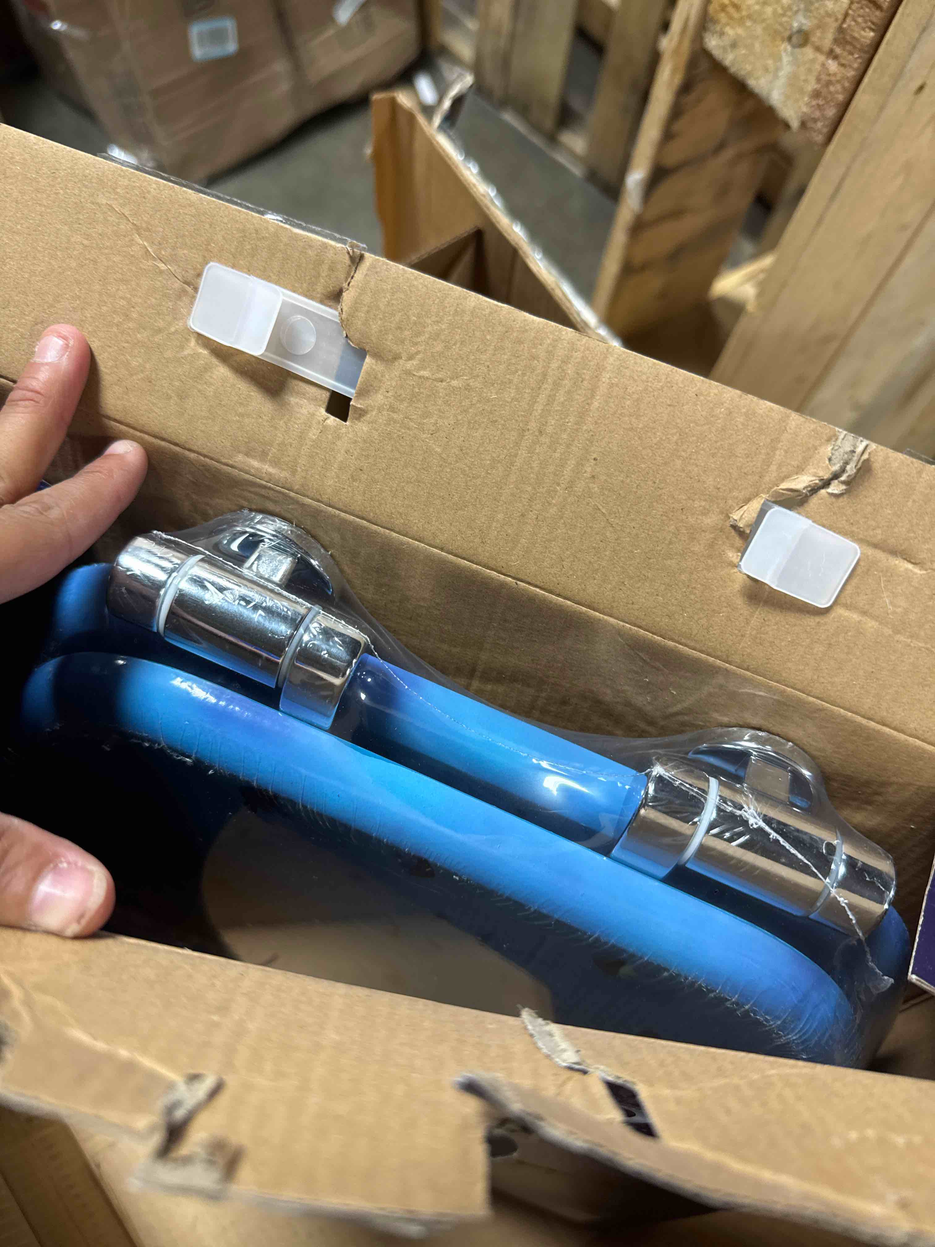 https://s3.amazonaws.com/lotting-images-prod/phillipi/PPE2328826_1757436975123.jpeg