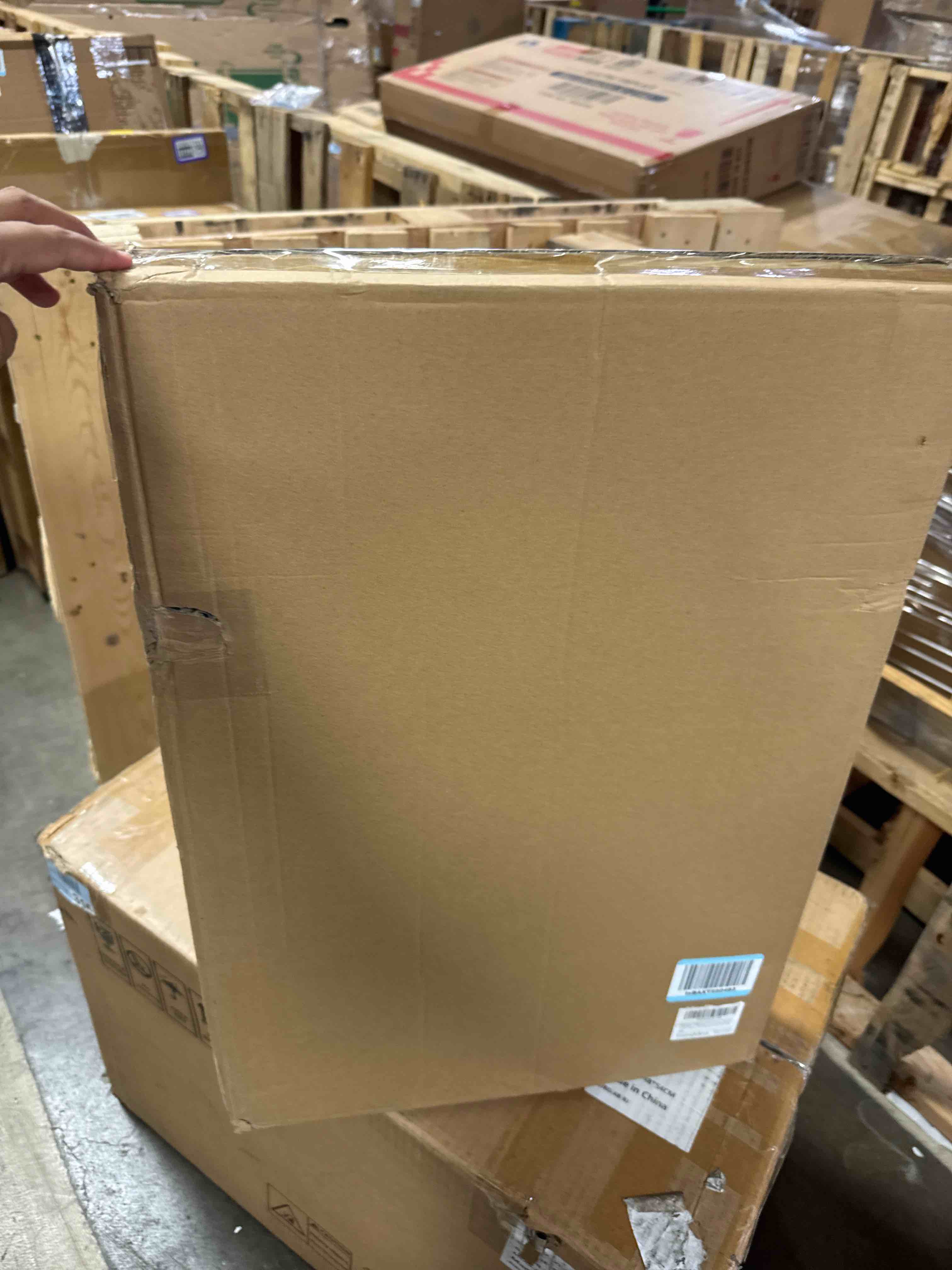 https://s3.amazonaws.com/lotting-images-prod/phillipi/PPE2328833_1757439094722.jpeg