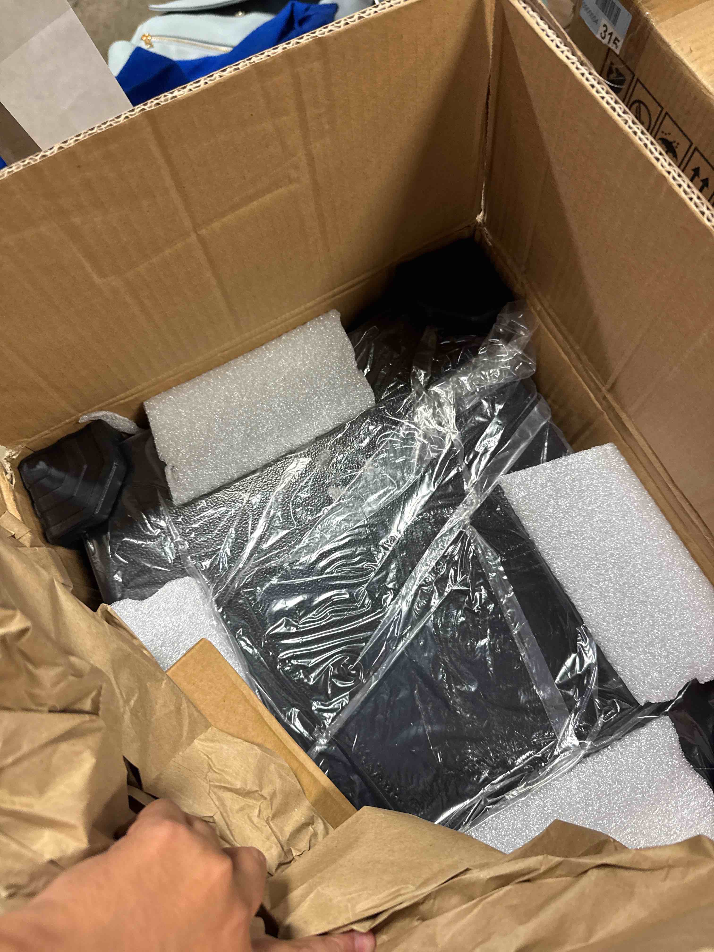 https://s3.amazonaws.com/lotting-images-prod/phillipi/PPE2328869_1757445482041.jpeg