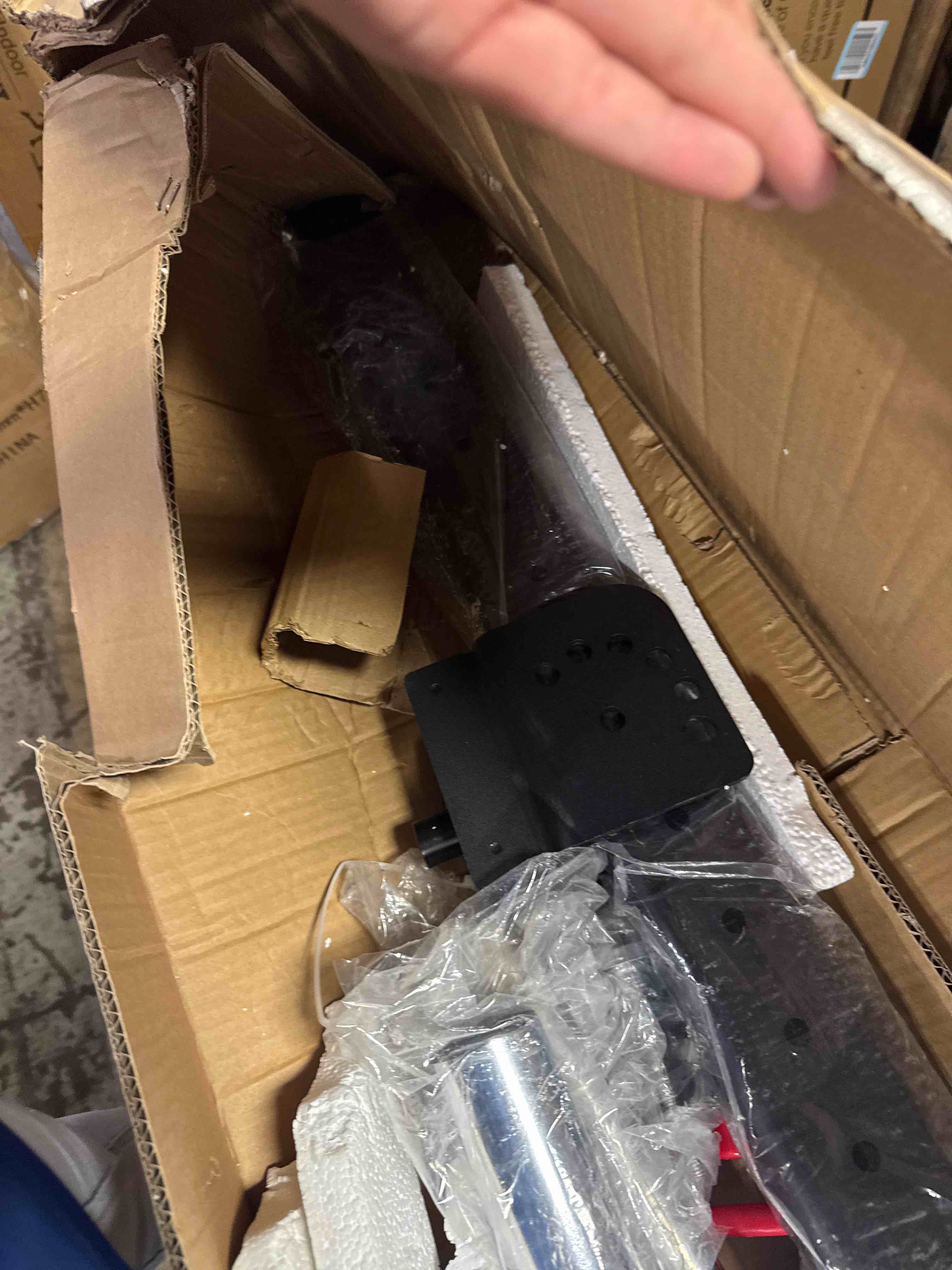 https://s3.amazonaws.com/lotting-images-prod/phillipi/PPE2328907_1757597862078.jpeg