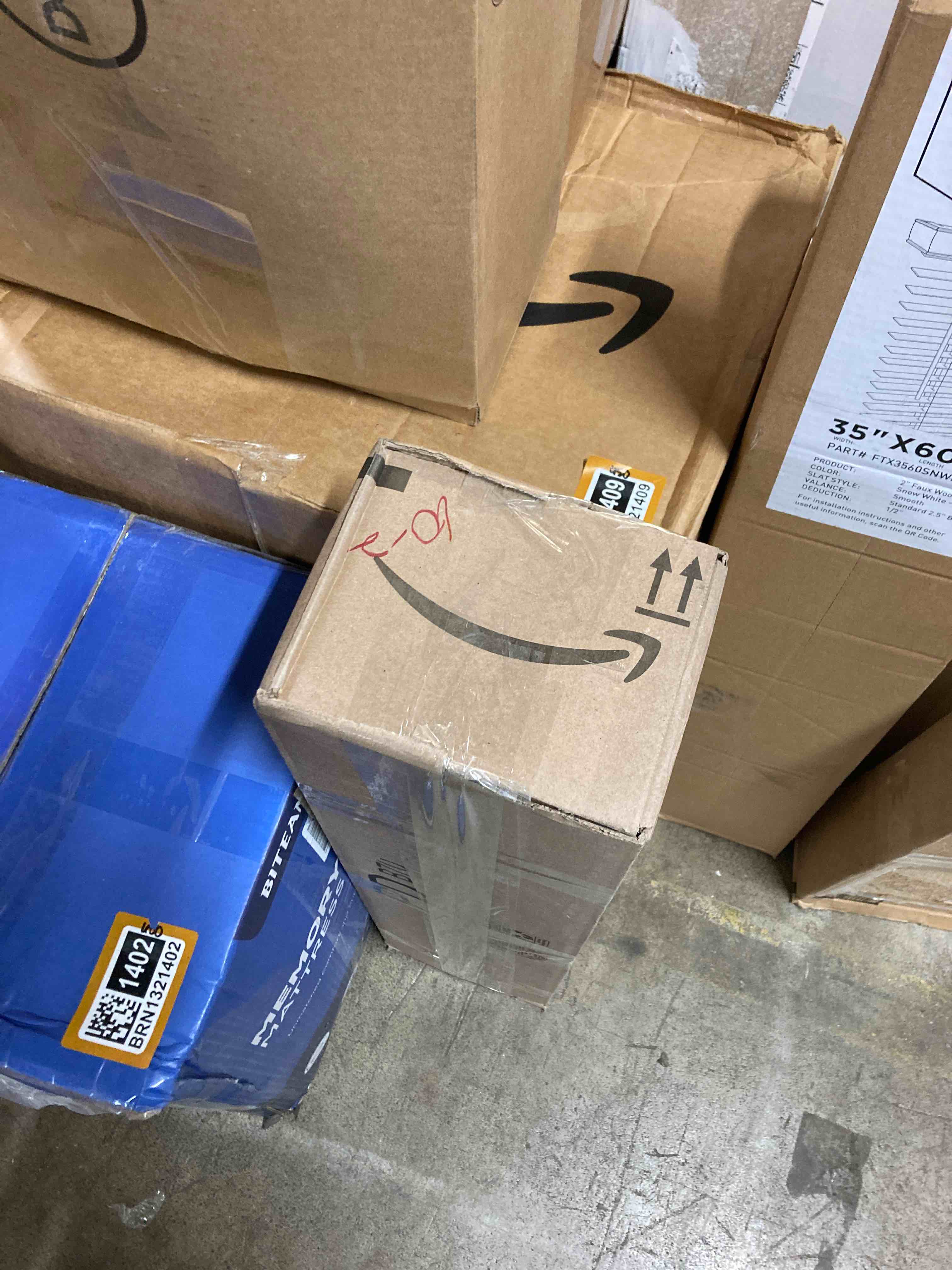 https://s3.amazonaws.com/lotting-images-prod/phillipi/PPE2329001_1746027310219.jpeg