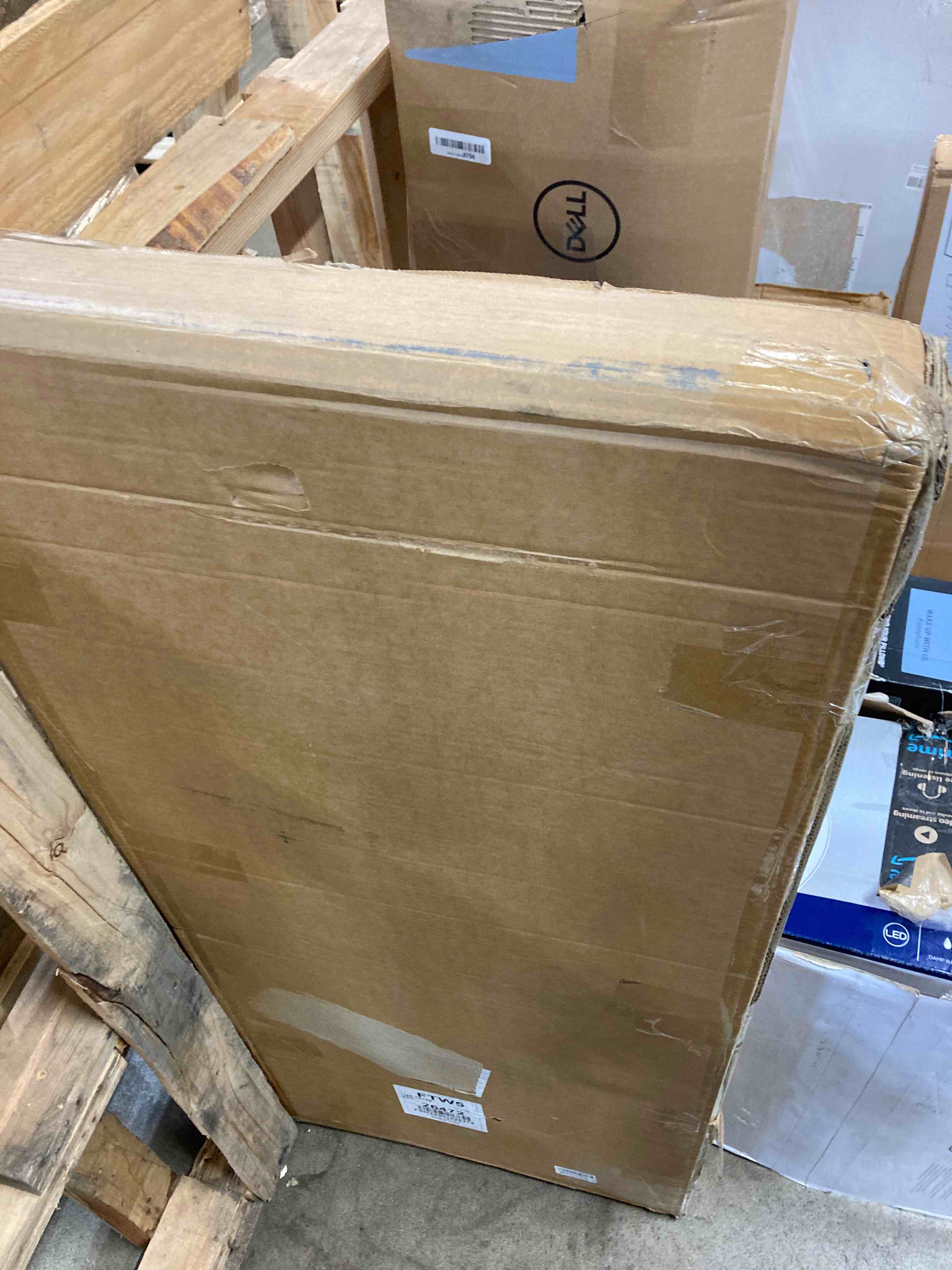 https://s3.amazonaws.com/lotting-images-prod/phillipi/PPE2329006_1746027972956.jpeg