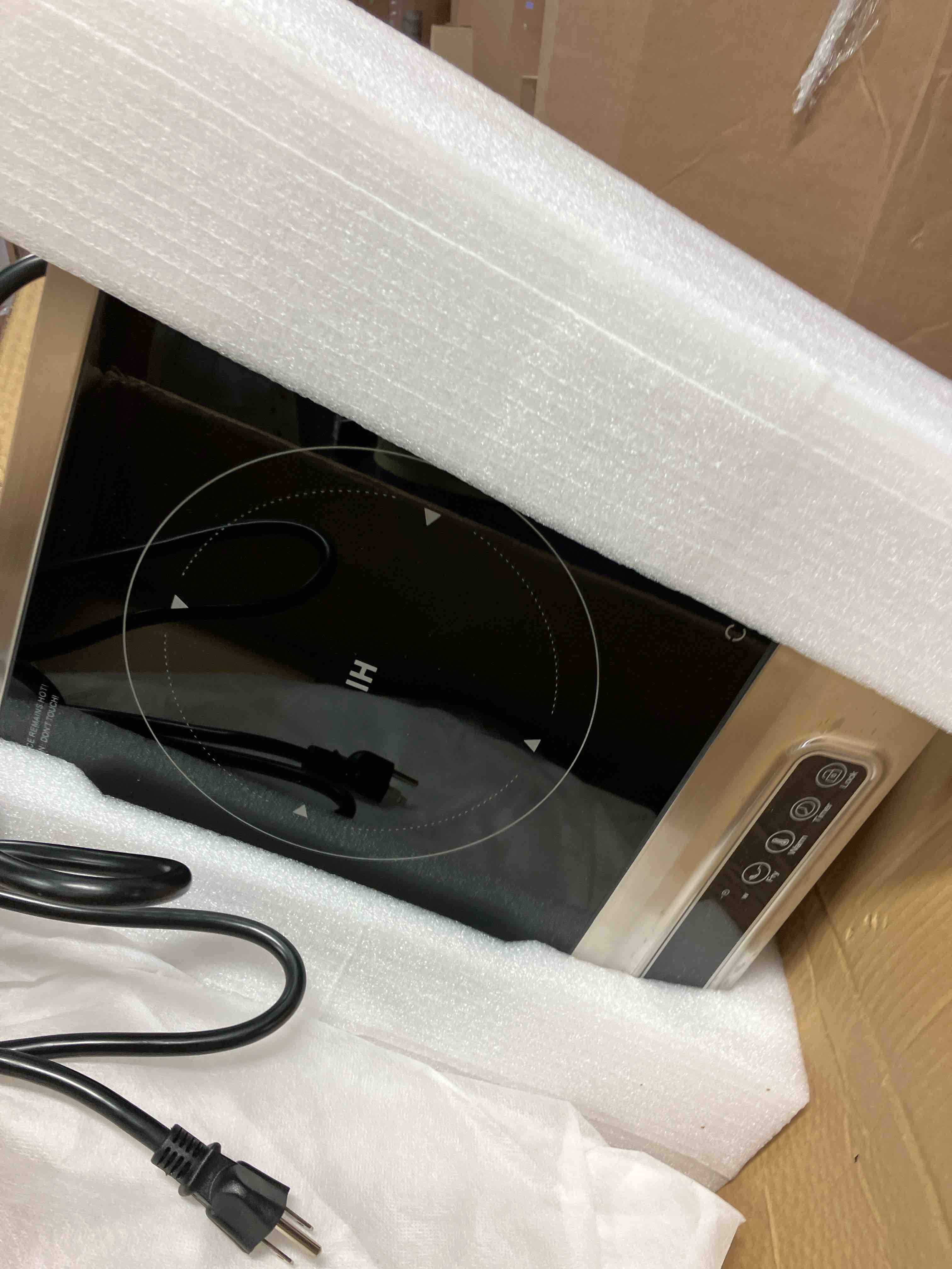 https://s3.amazonaws.com/lotting-images-prod/phillipi/PPE2329768_1750176158016.jpeg