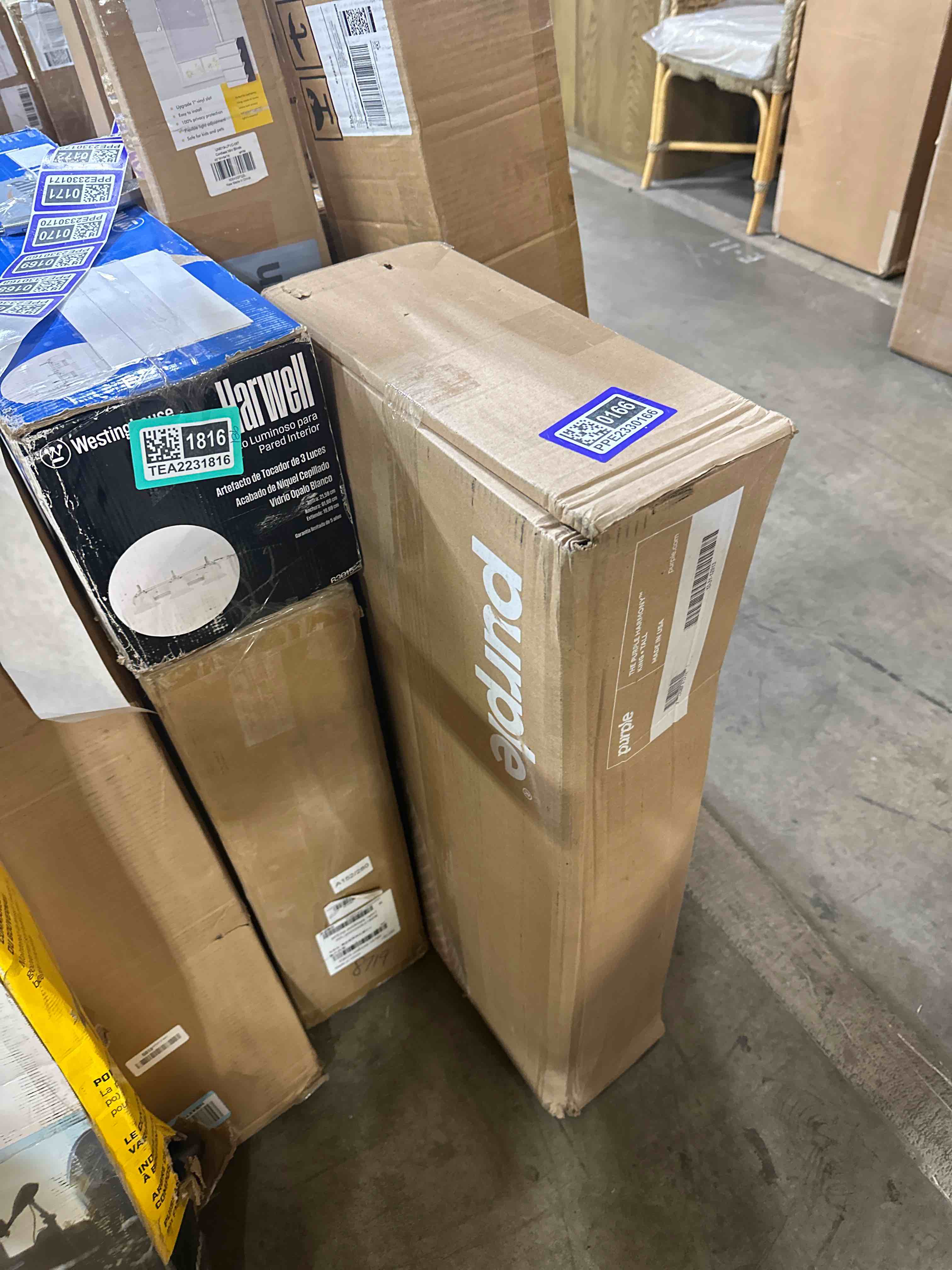 https://s3.amazonaws.com/lotting-images-prod/phillipi/PPE2330166_1750935502557.jpeg