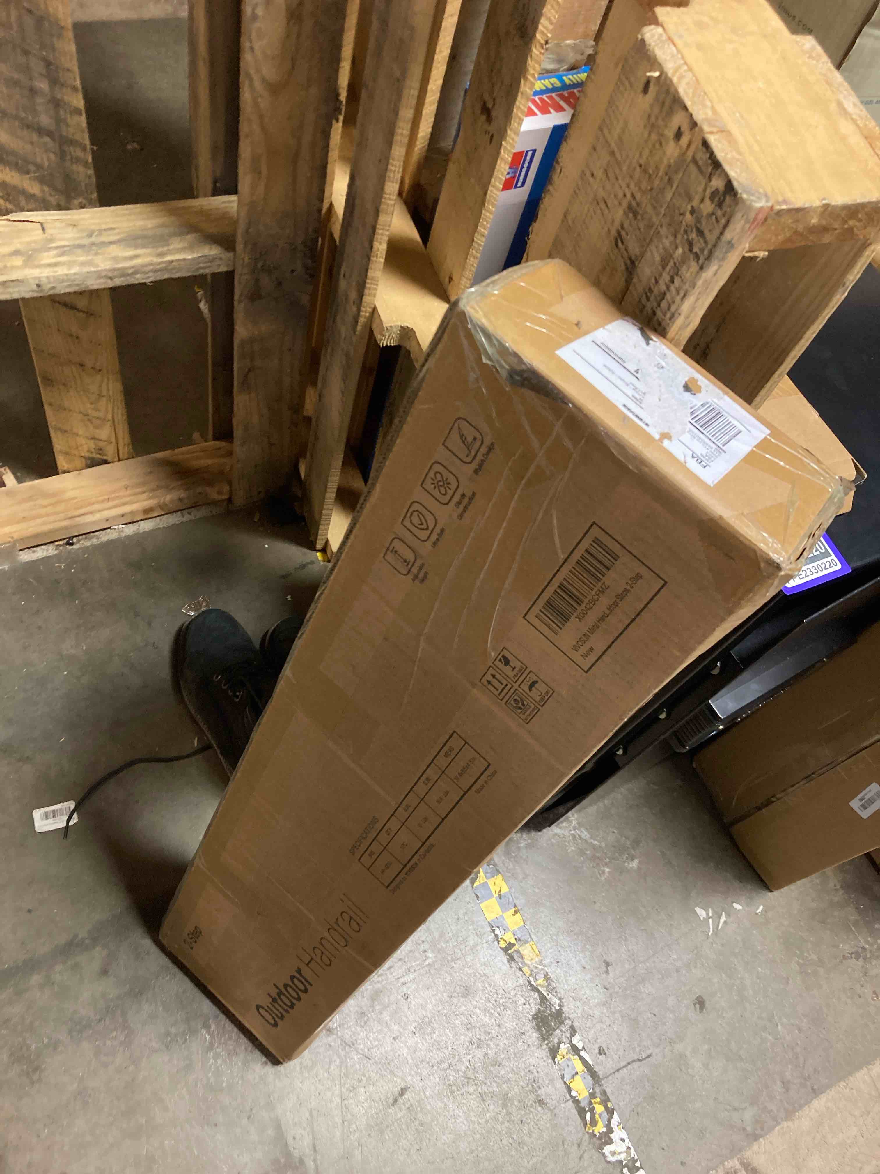 https://s3.amazonaws.com/lotting-images-prod/phillipi/PPE2330223_1750947806405.jpeg
