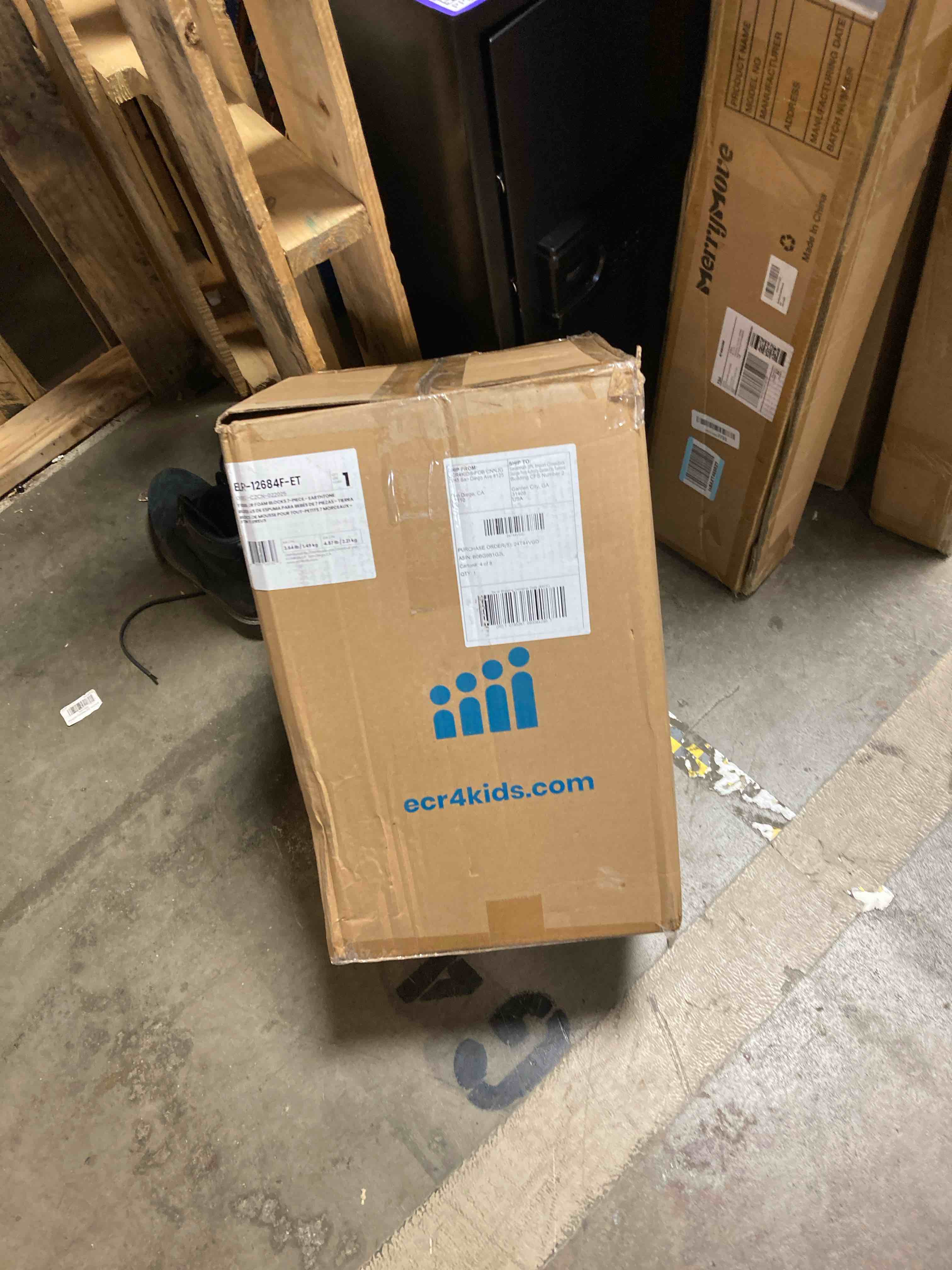 https://s3.amazonaws.com/lotting-images-prod/phillipi/PPE2330226_1750948511867.jpeg