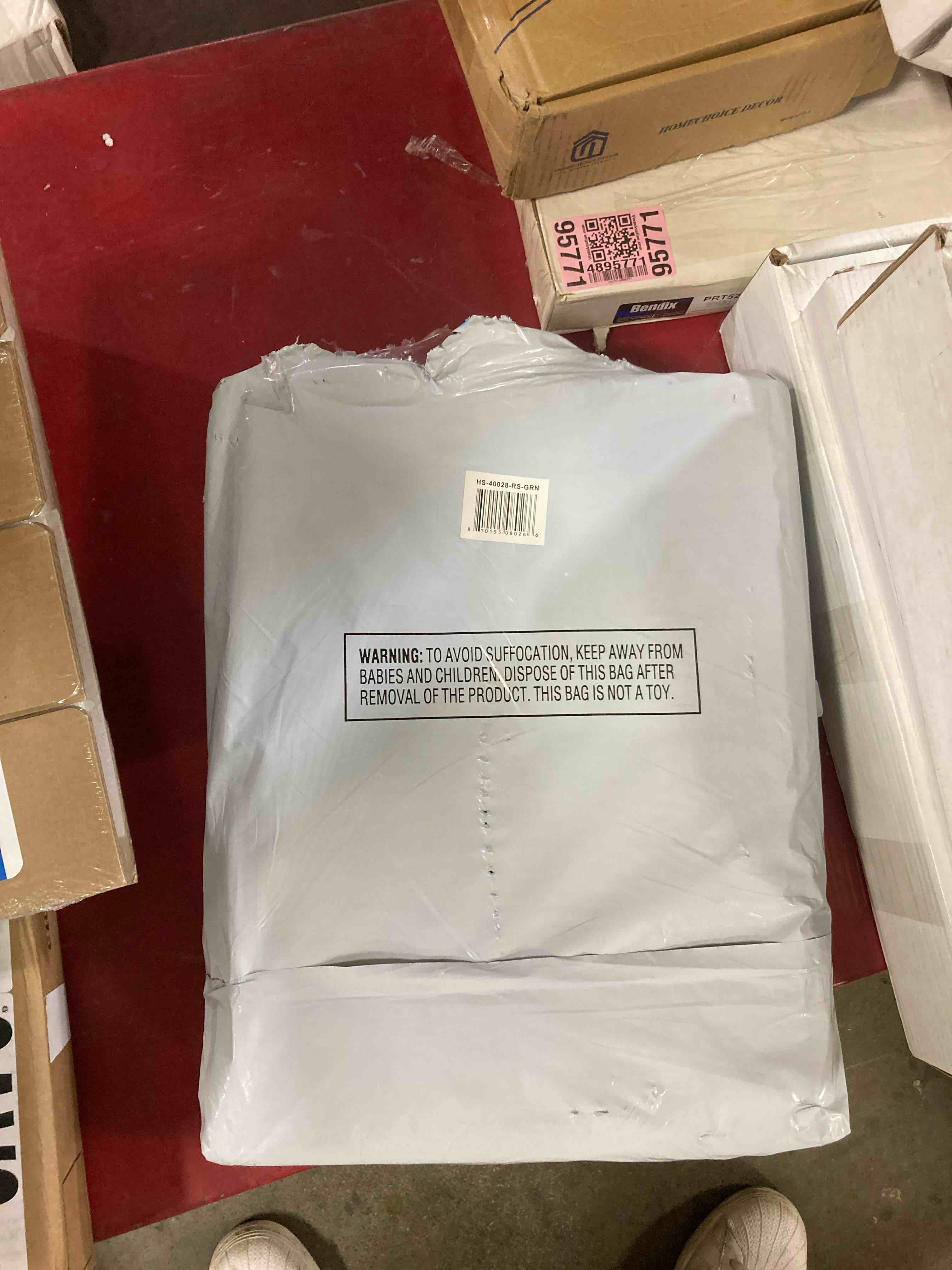 https://s3.amazonaws.com/lotting-images-prod/phillipi/PPE2330533_1751905640357.jpeg