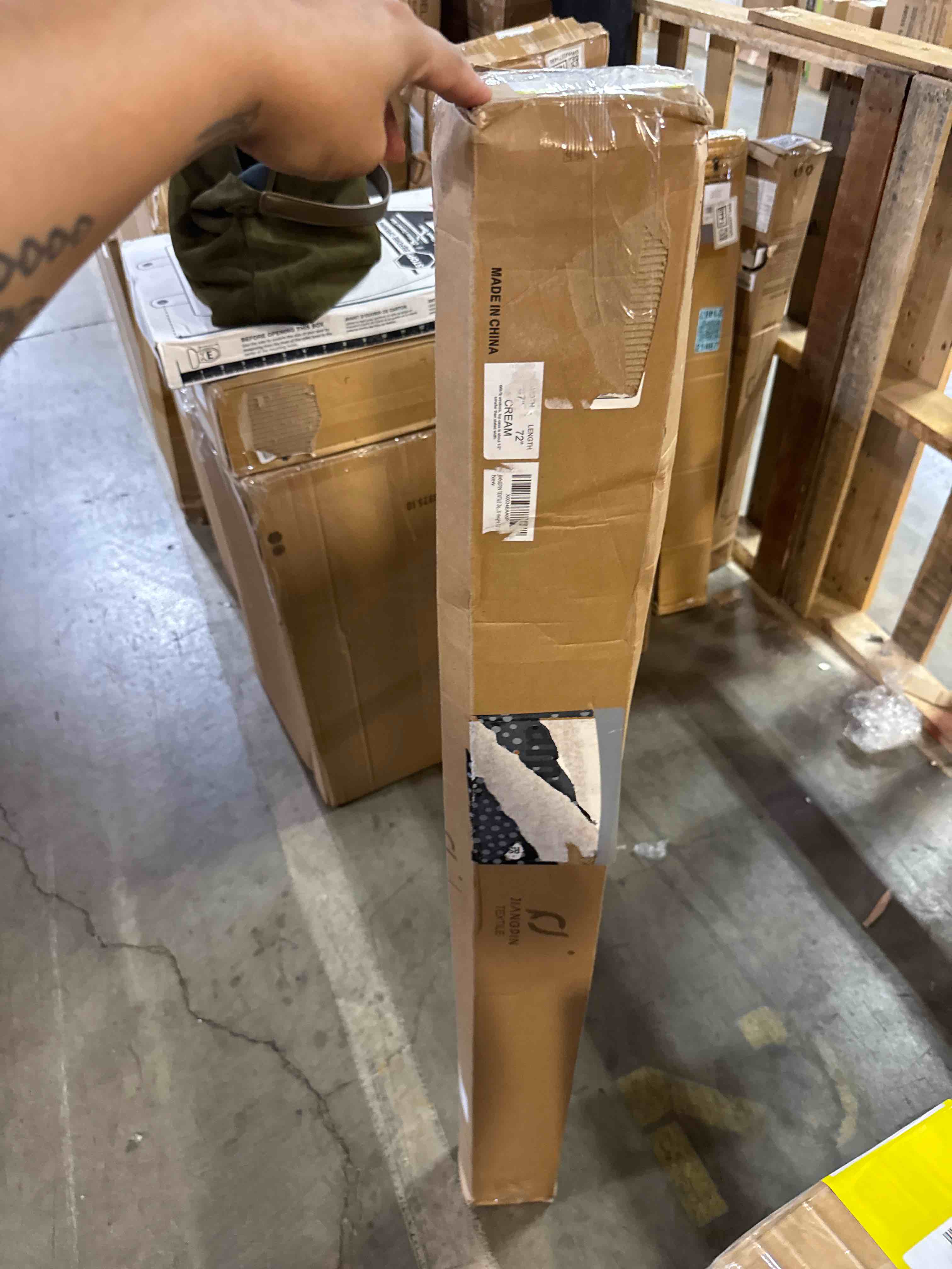 https://s3.amazonaws.com/lotting-images-prod/phillipi/PPE2330596_1752079836720.jpeg