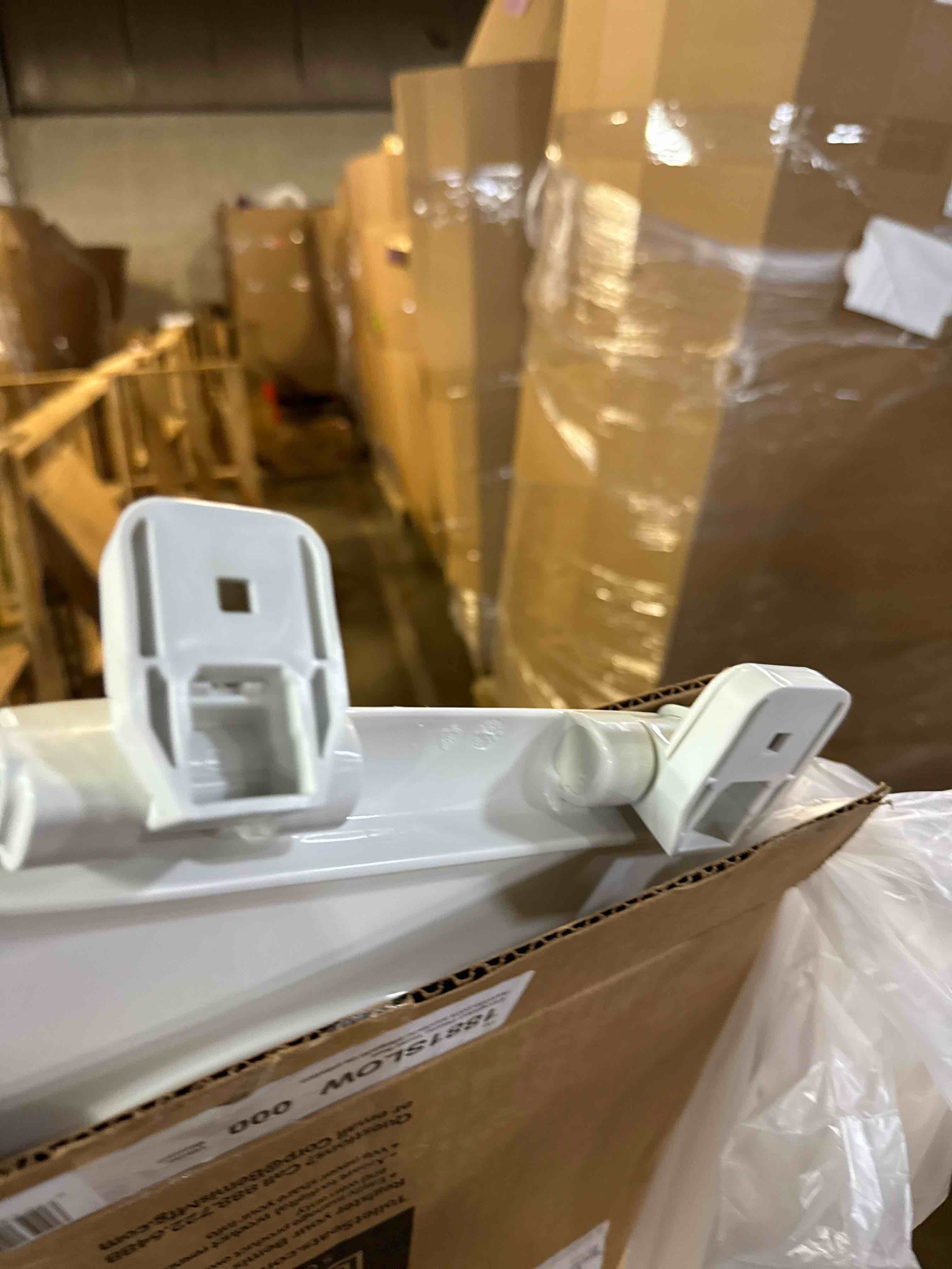 https://s3.amazonaws.com/lotting-images-prod/phillipi/PPE2330603_1752081556395.jpeg
