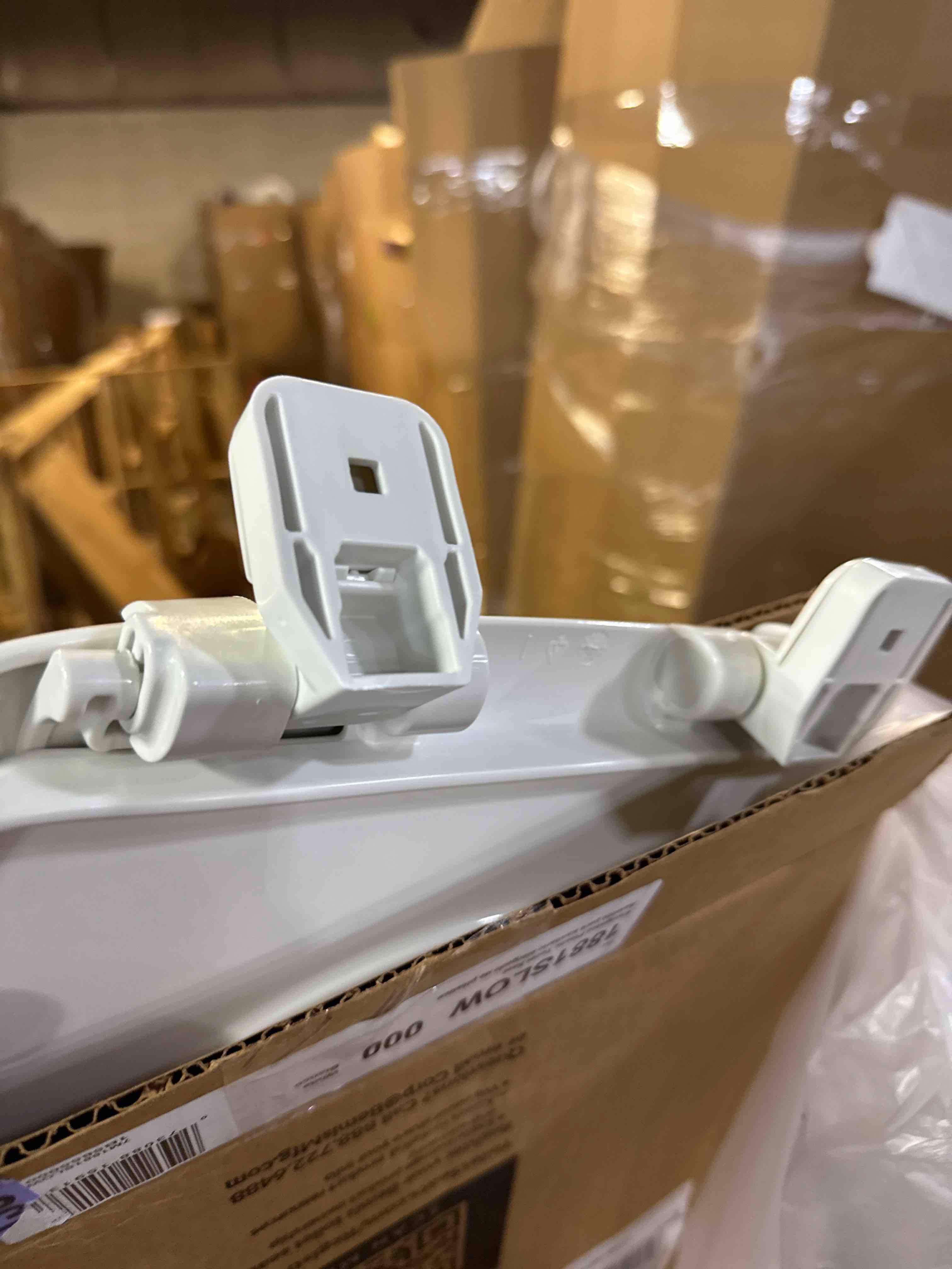 https://s3.amazonaws.com/lotting-images-prod/phillipi/PPE2330603_1752081557206.jpeg
