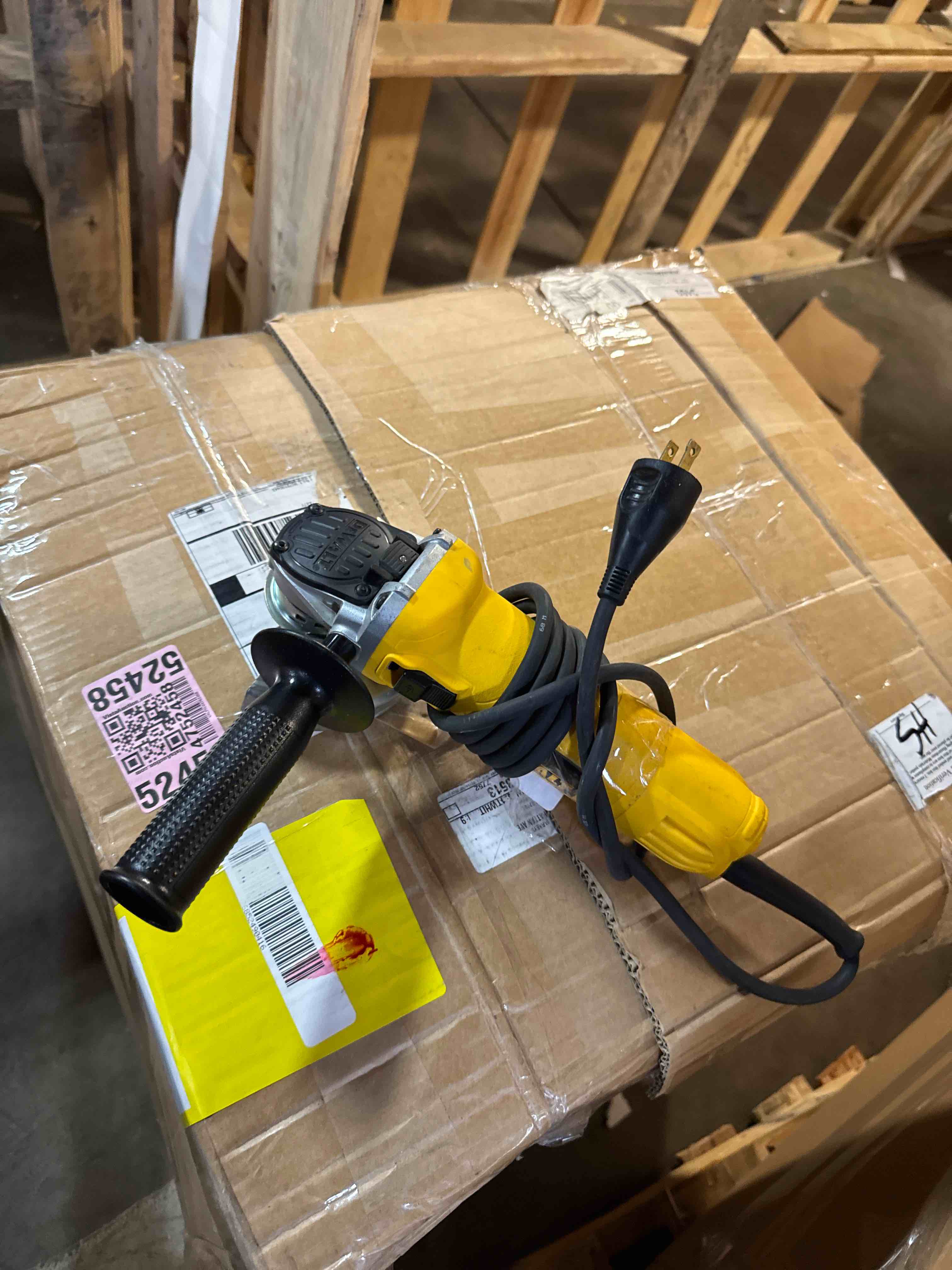 https://s3.amazonaws.com/lotting-images-prod/phillipi/PPE2330618_1752084497854.jpeg