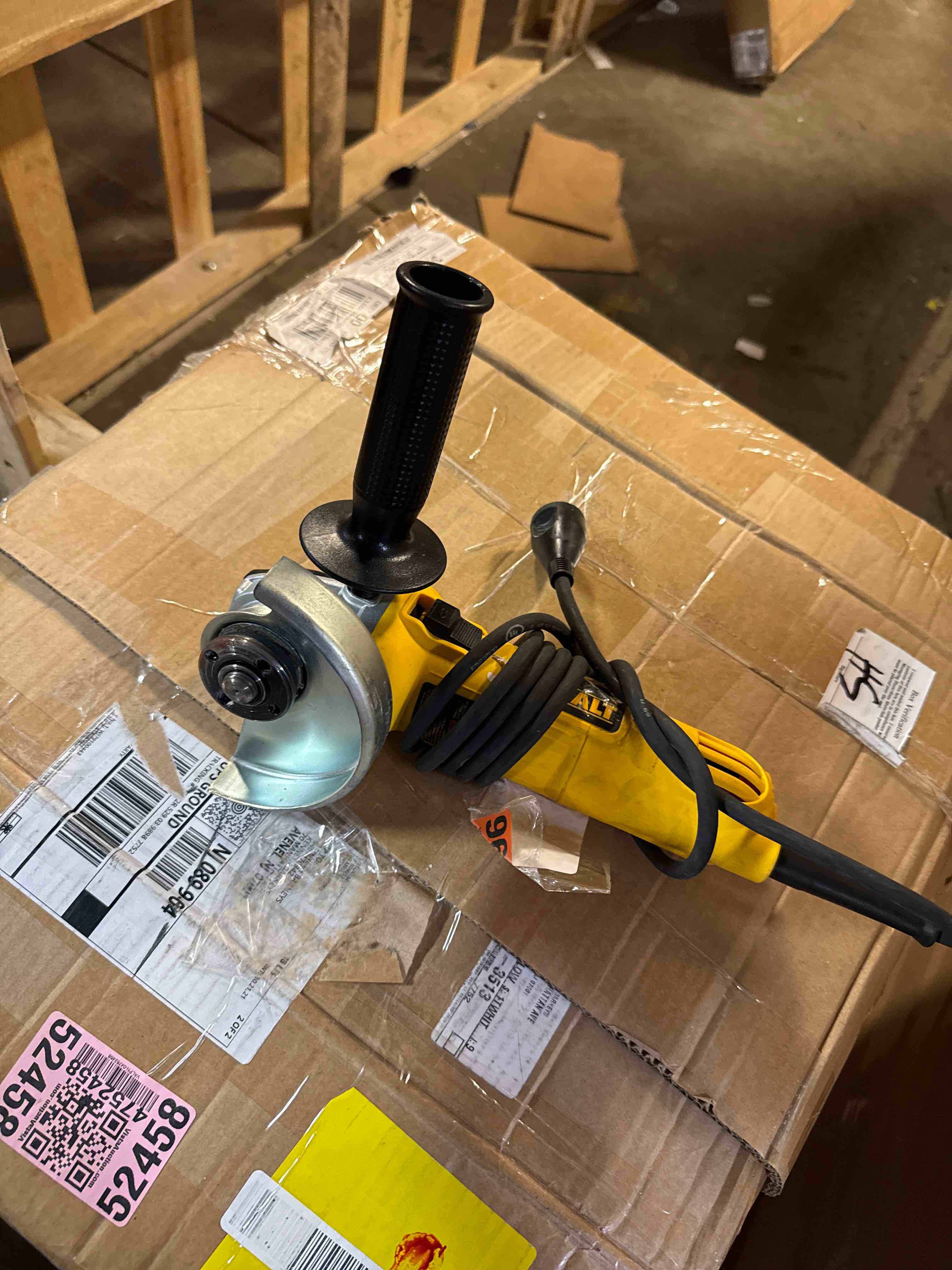 https://s3.amazonaws.com/lotting-images-prod/phillipi/PPE2330618_1752084501041.jpeg