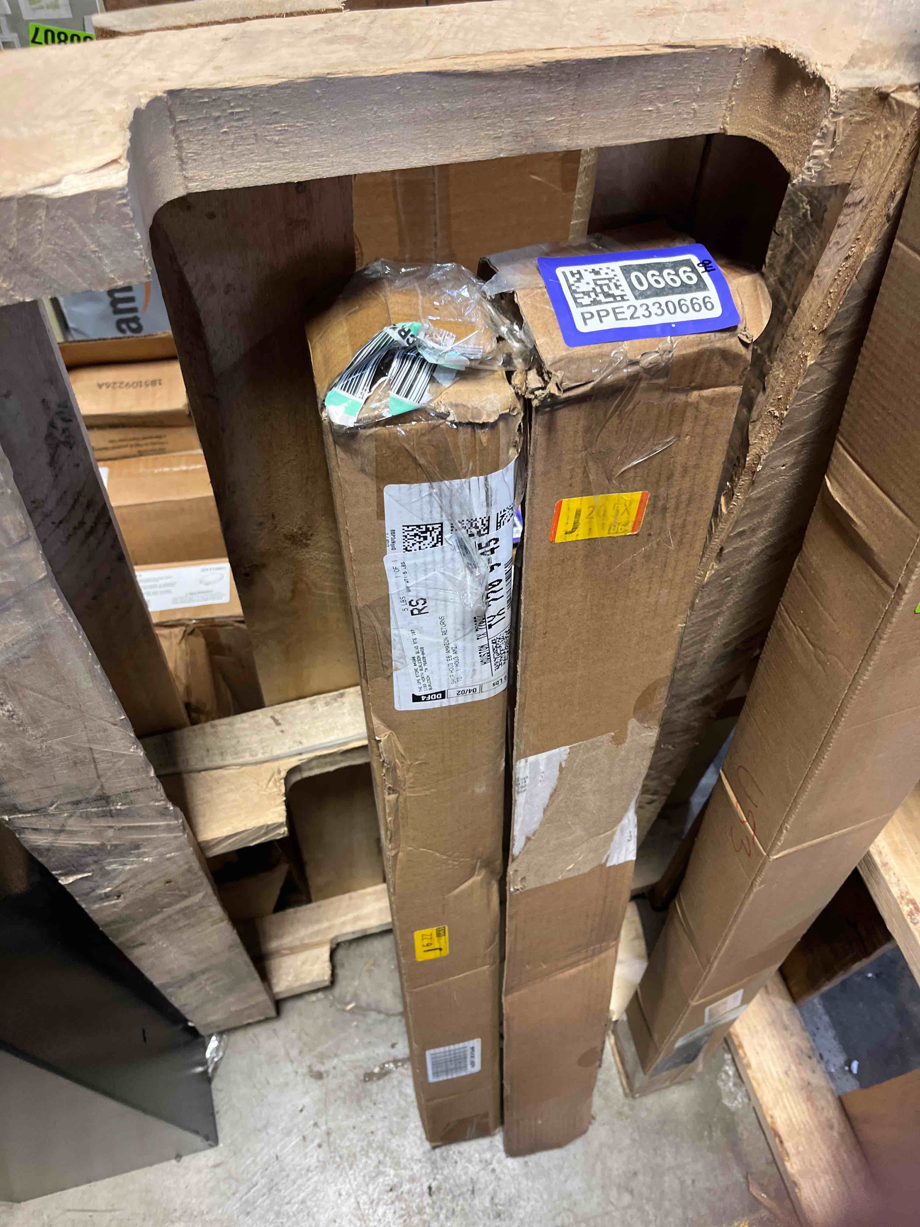 https://s3.amazonaws.com/lotting-images-prod/phillipi/PPE2330667_1752081611414.jpeg