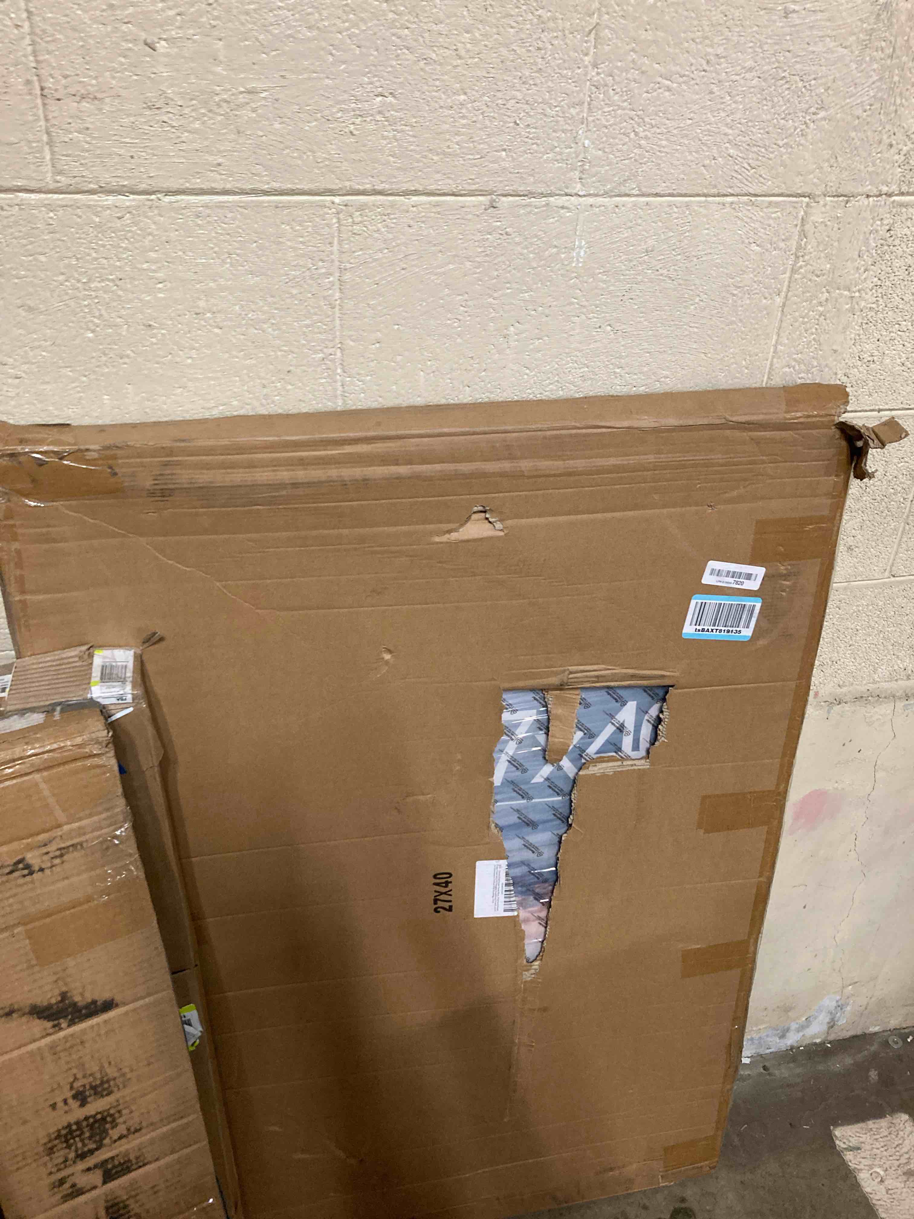 https://s3.amazonaws.com/lotting-images-prod/phillipi/PPE2330715_1752155311576.jpeg