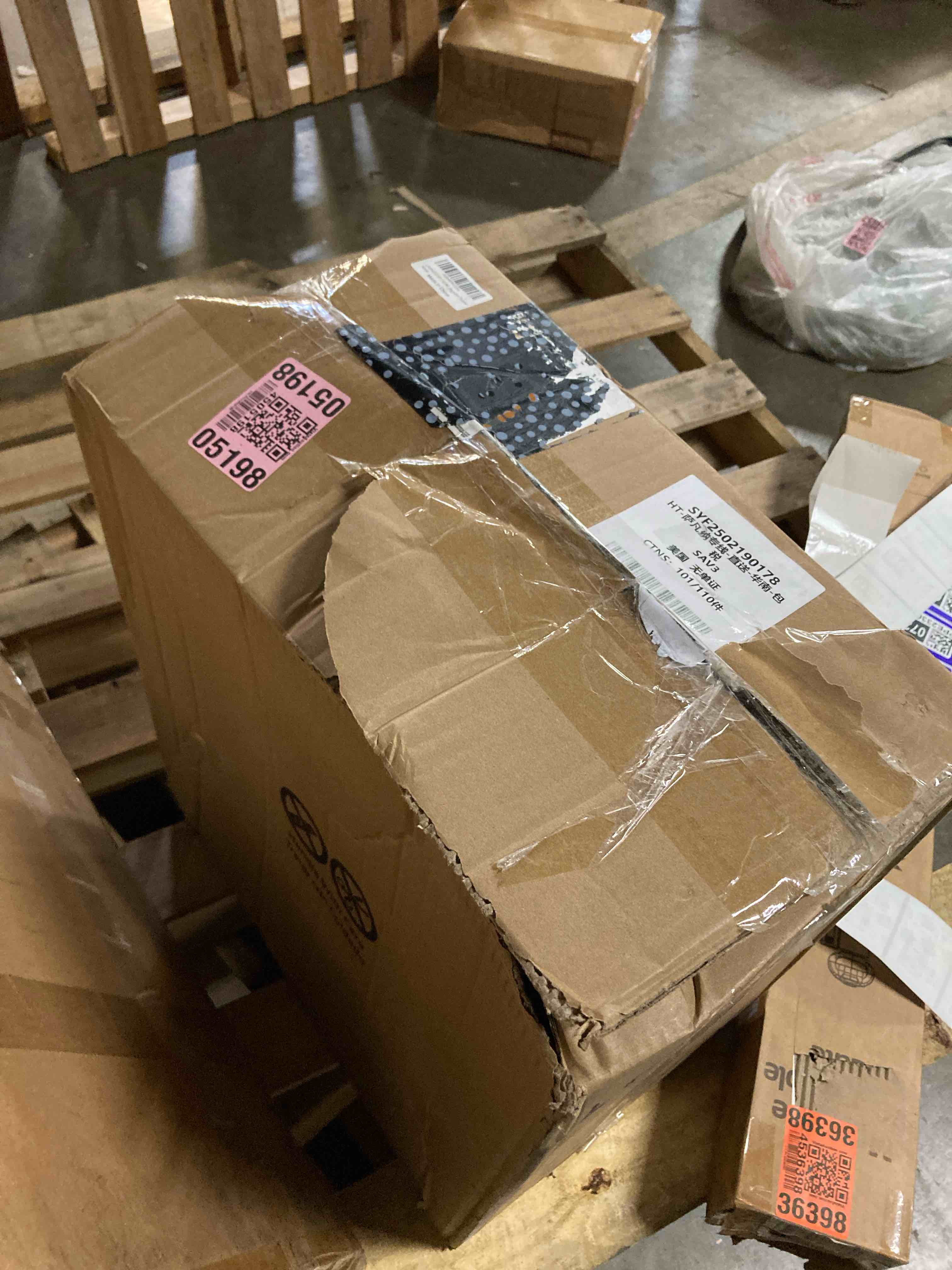 https://s3.amazonaws.com/lotting-images-prod/phillipi/PPE2330727_1752157849032.jpeg