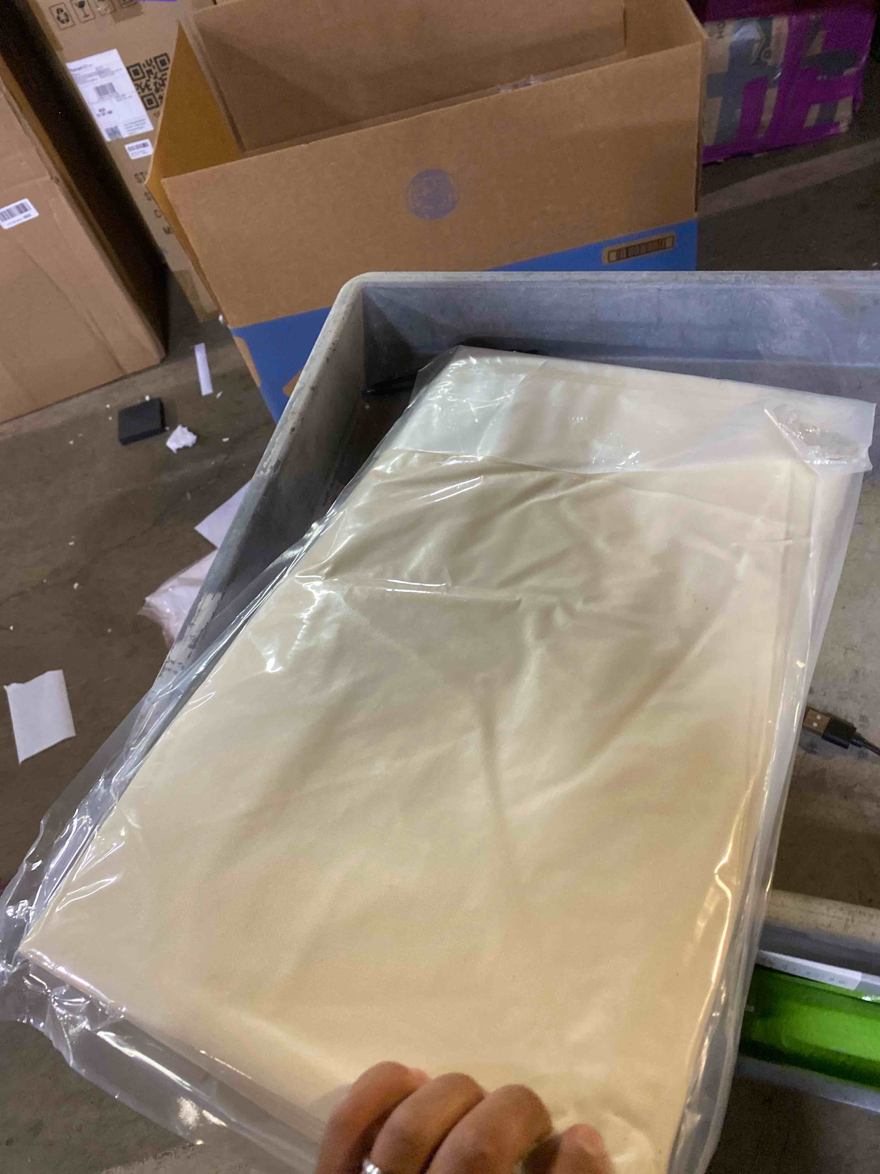 https://s3.amazonaws.com/lotting-images-prod/phillipi/PPE2330773_1752165069436.jpeg