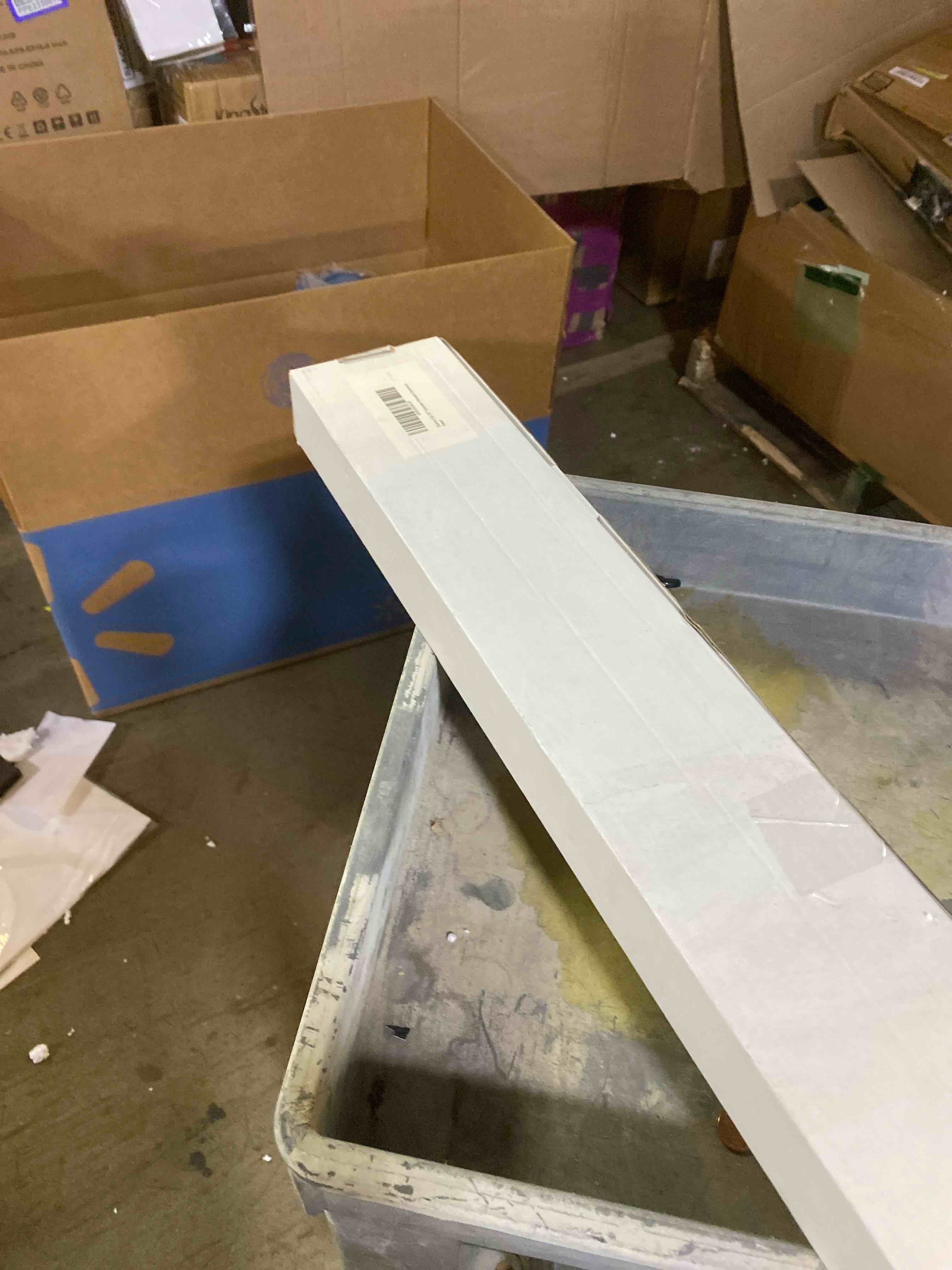 https://s3.amazonaws.com/lotting-images-prod/phillipi/PPE2330783_1752168066124.jpeg