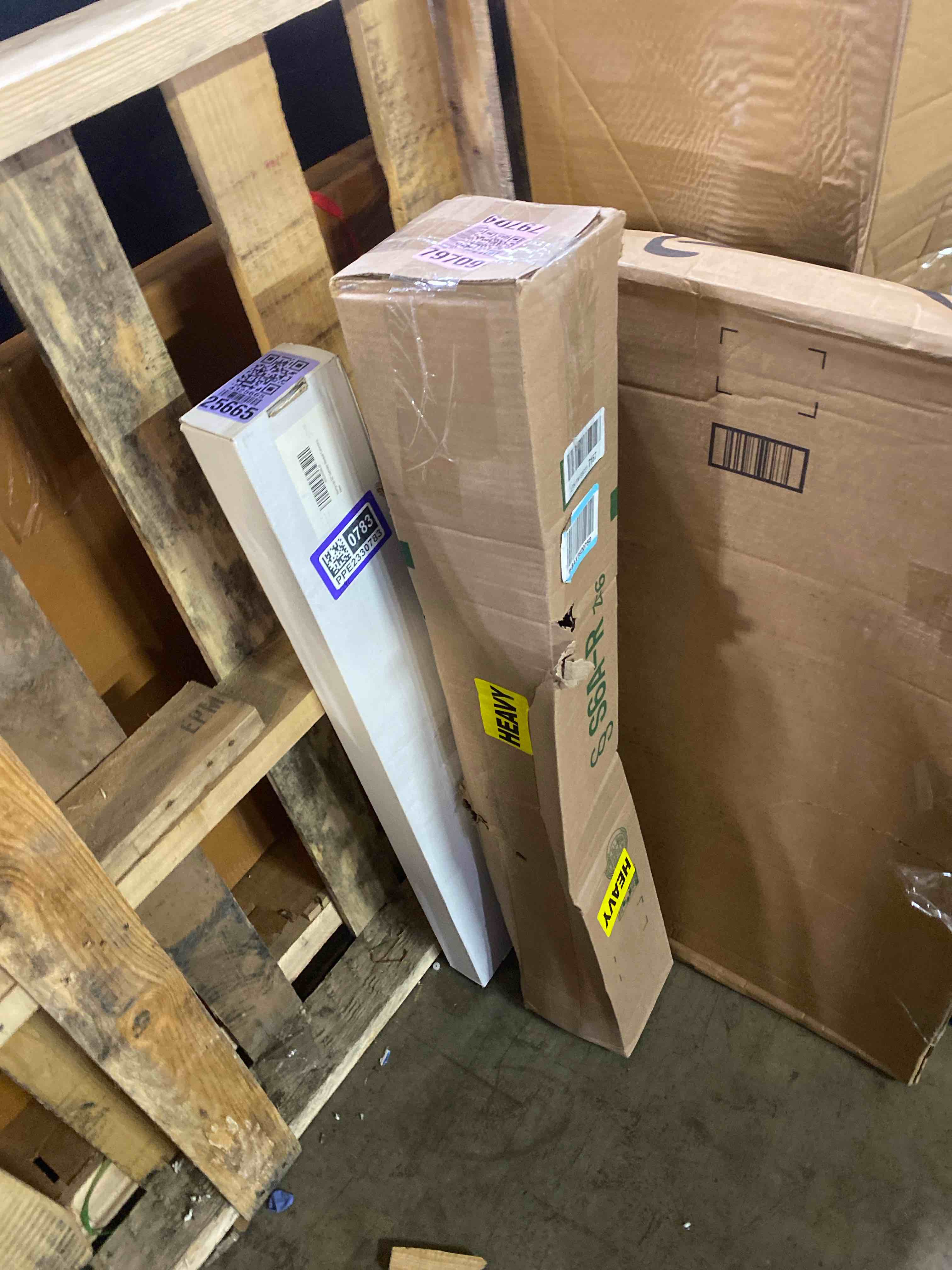 https://s3.amazonaws.com/lotting-images-prod/phillipi/PPE2330784_1752168196306.jpeg