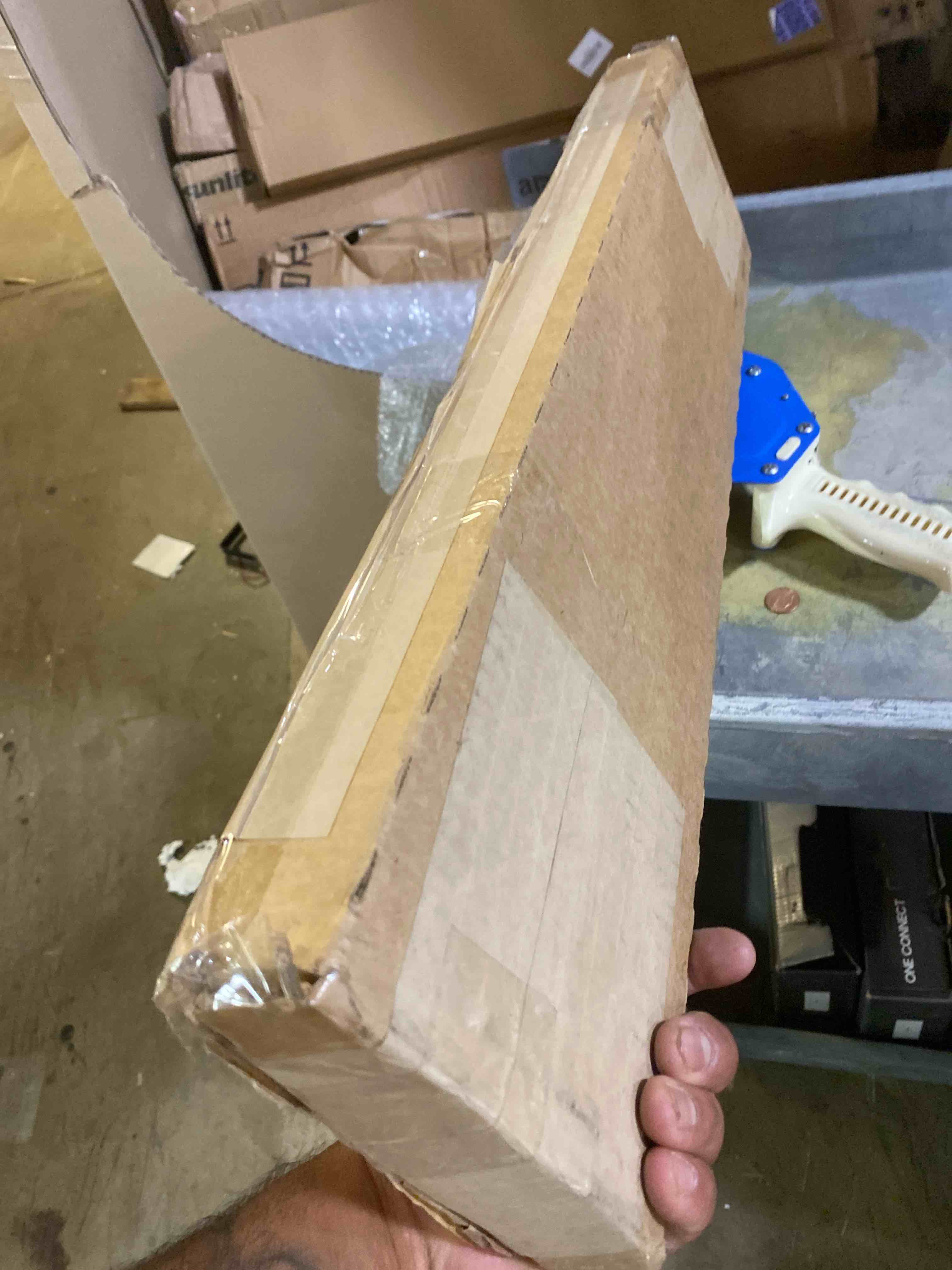 https://s3.amazonaws.com/lotting-images-prod/phillipi/PPE2330807_1752171904575.jpeg