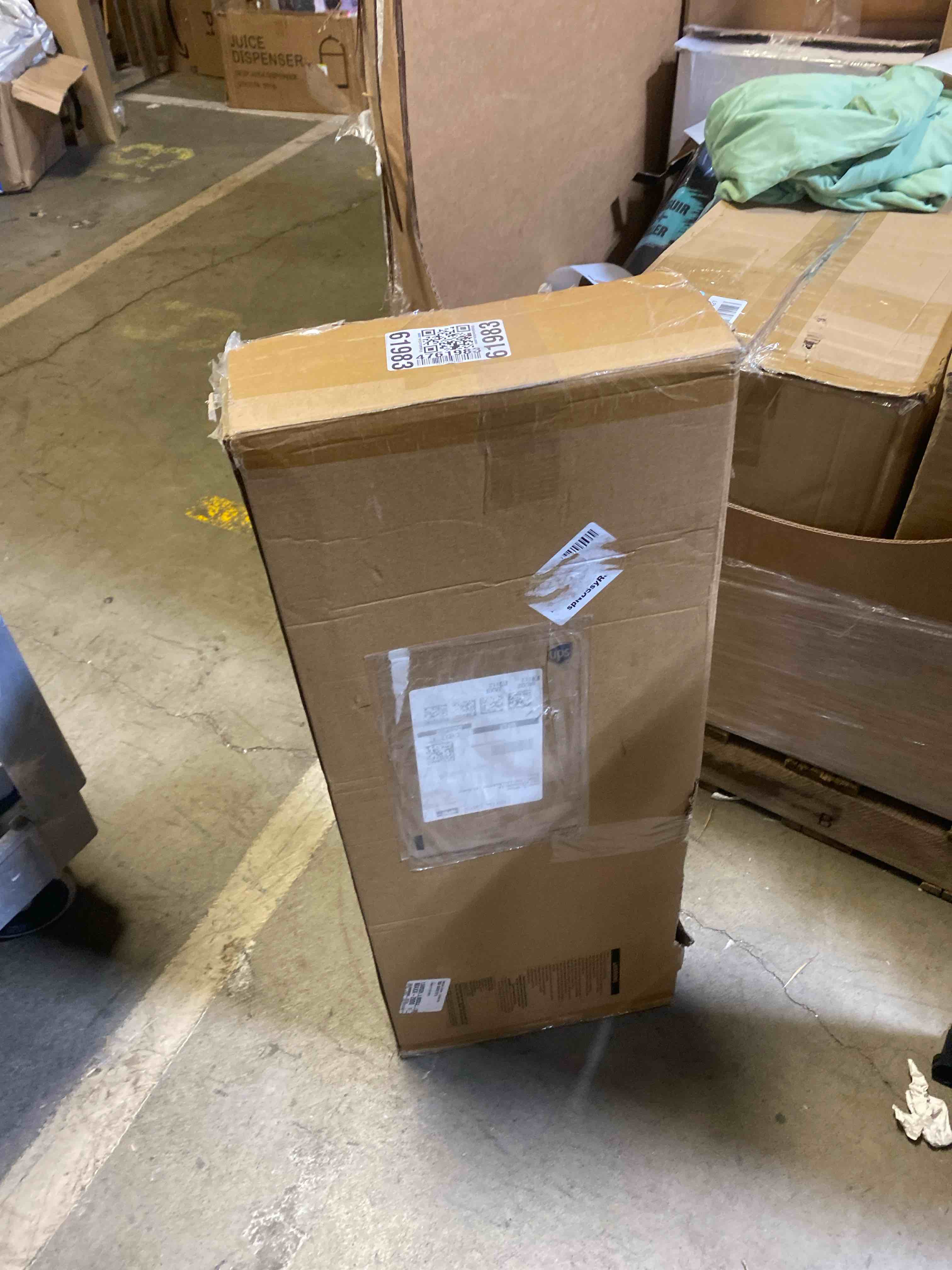 https://s3.amazonaws.com/lotting-images-prod/phillipi/PPE2330833_1752248236799.jpeg