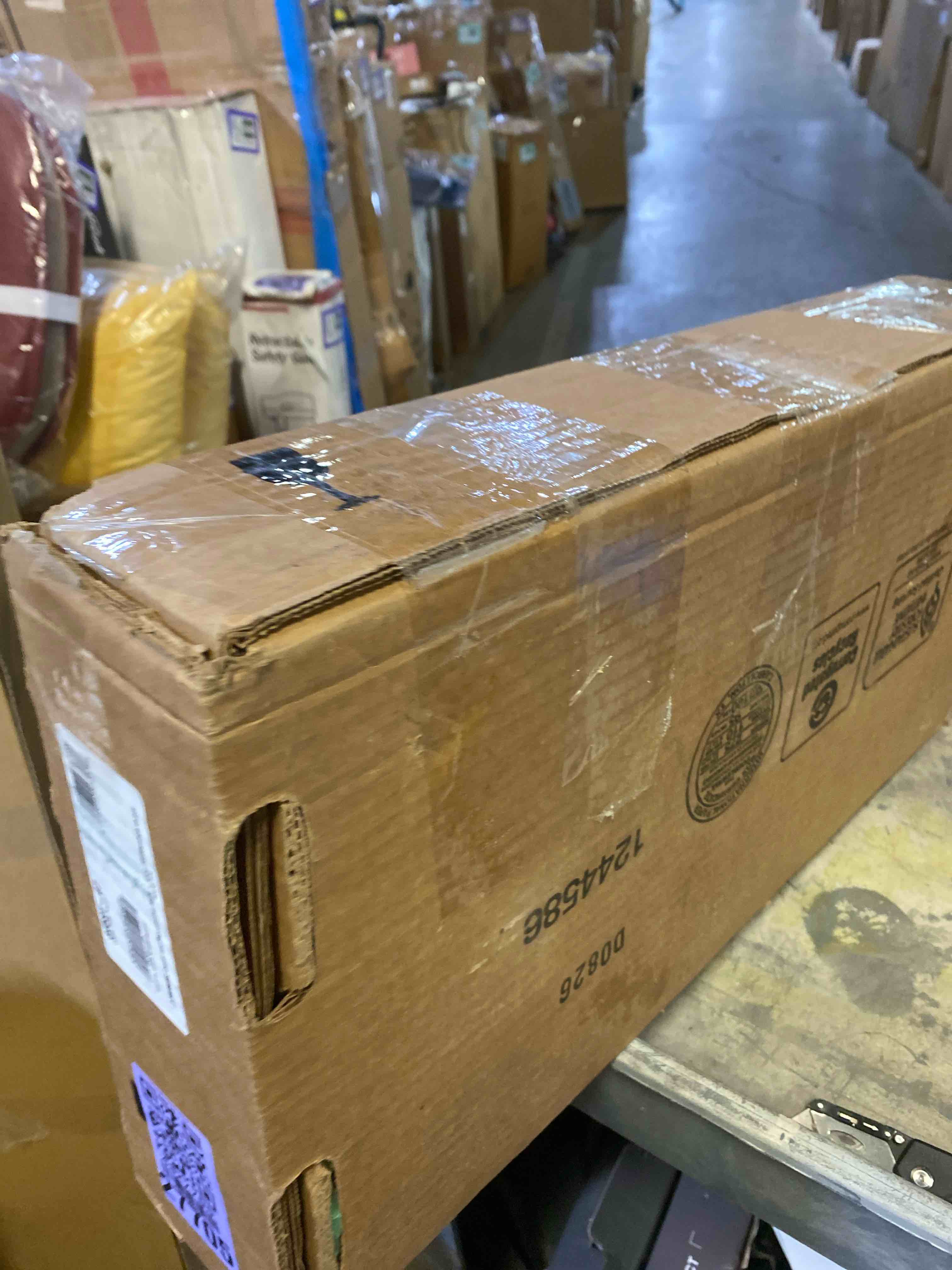 https://s3.amazonaws.com/lotting-images-prod/phillipi/PPE2330870_1752263030549.jpeg
