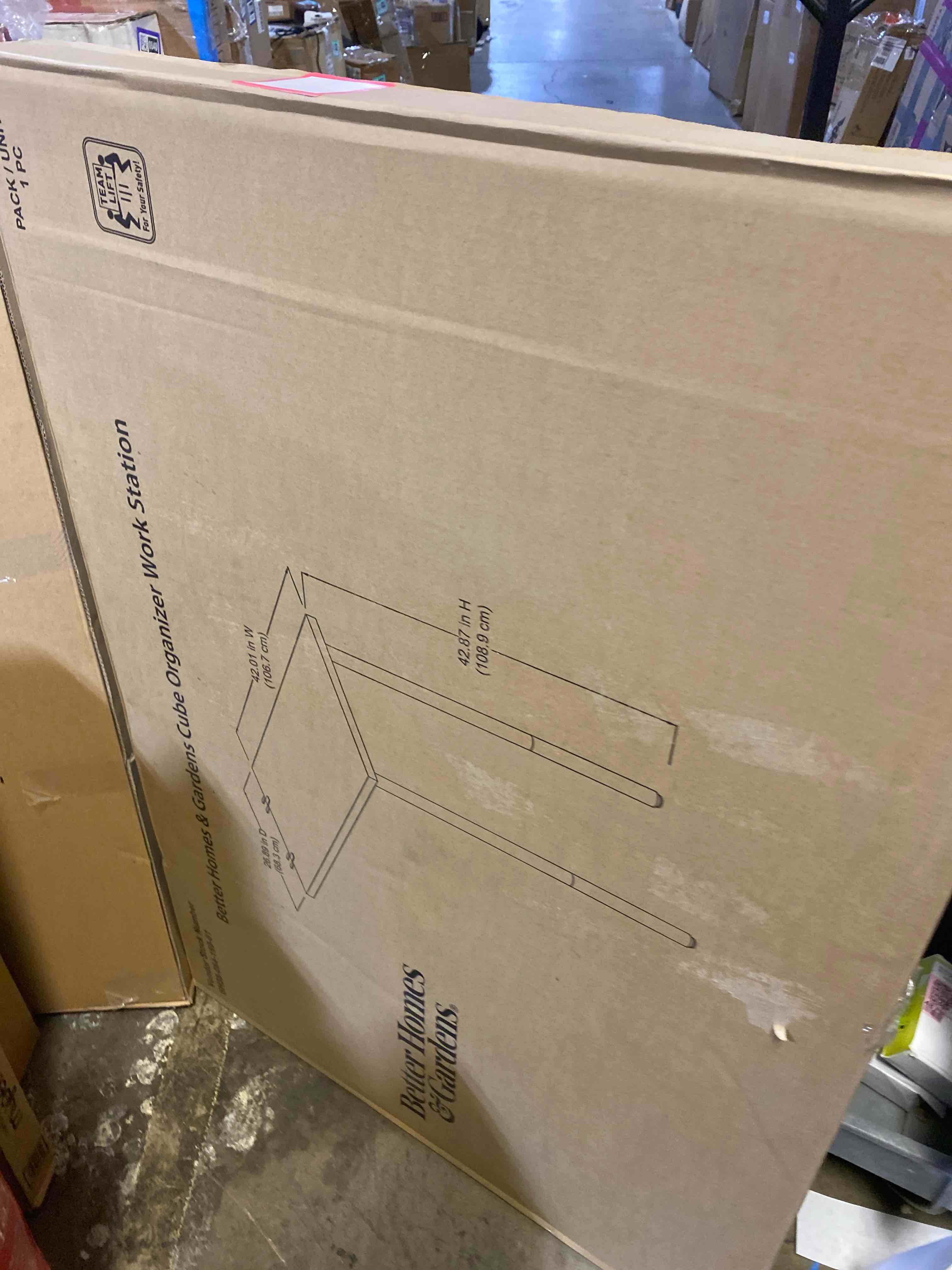 https://s3.amazonaws.com/lotting-images-prod/phillipi/PPE2330879_1752264905496.jpeg
